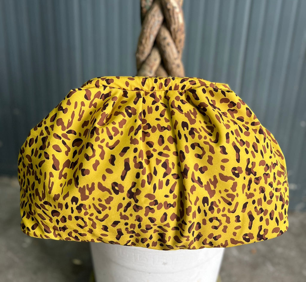 Borsa Clutch Donna in Tessuto Rasato con Tracolla a Catena