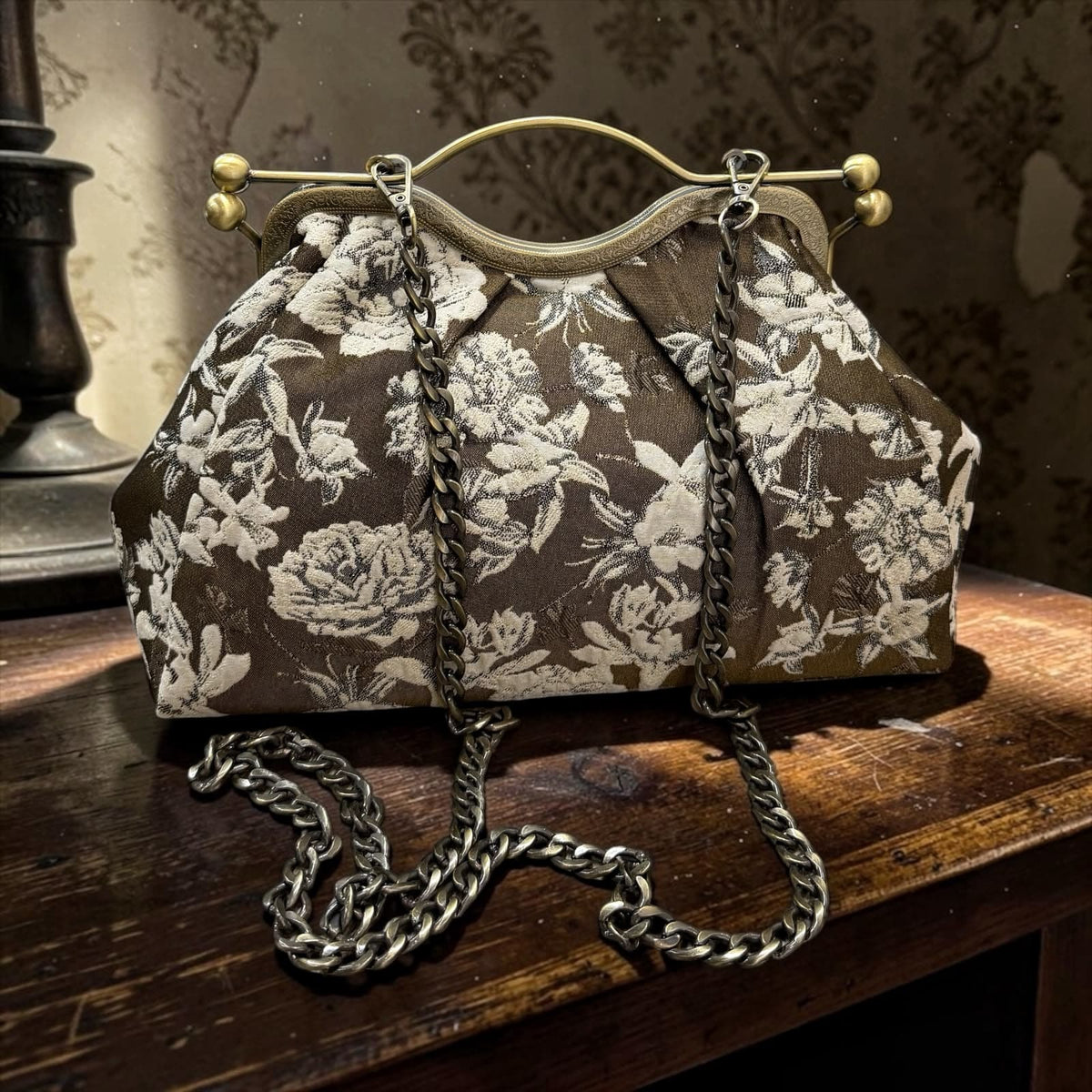 Borsa Clutch "Belle Époque Bag" in Tessuto Jacquard con Tracolla