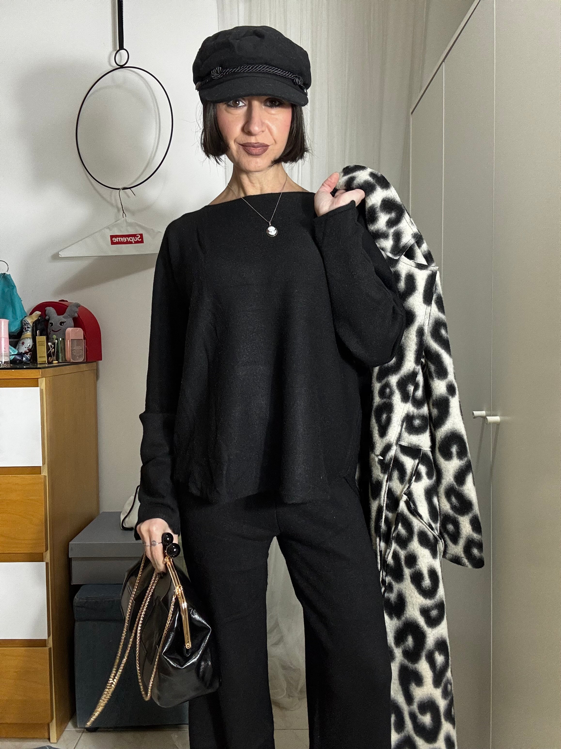 Coordinato in Maglia Donna Elasticizzato – Maglia Girocollo e Pantalone