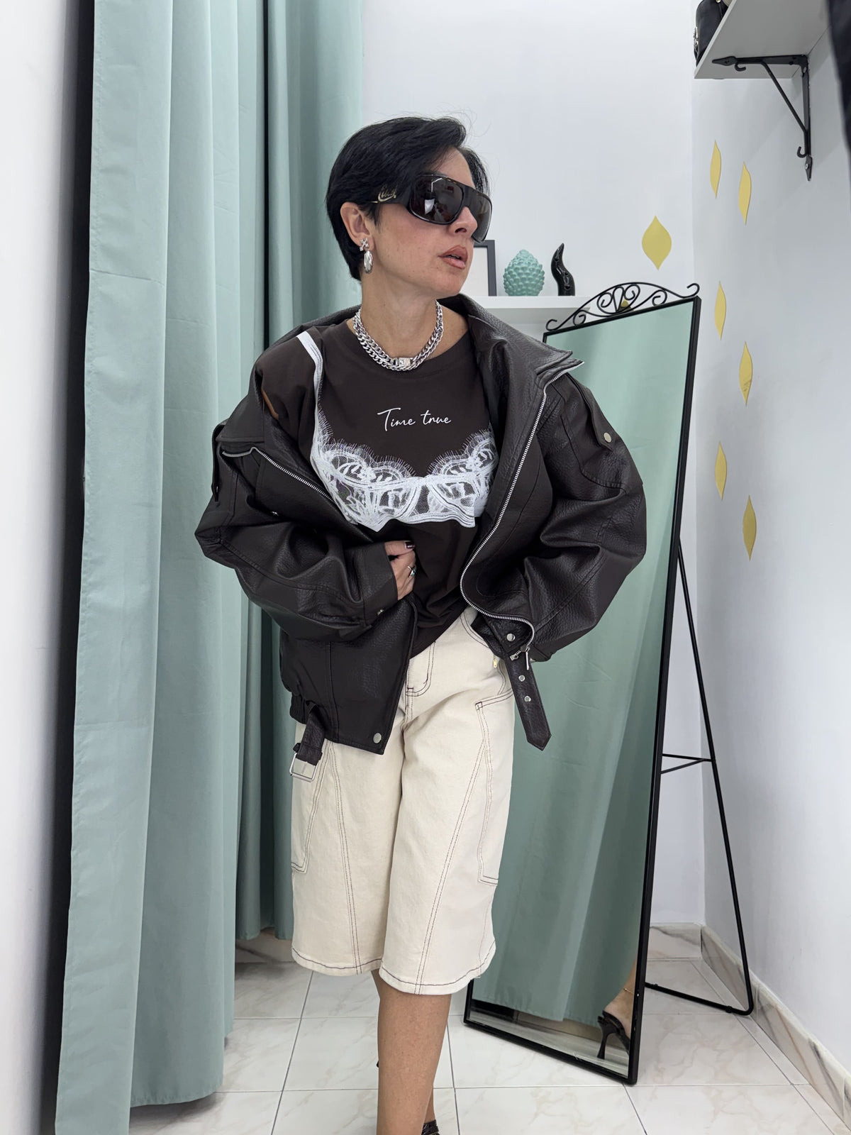 Bomber Oversize in Similpelle Martellata Stile Biker con Cintura