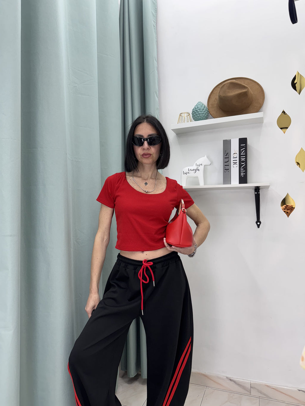 Set Sportivo "Double Stripe" – Crop Top & Pantalone Balloon