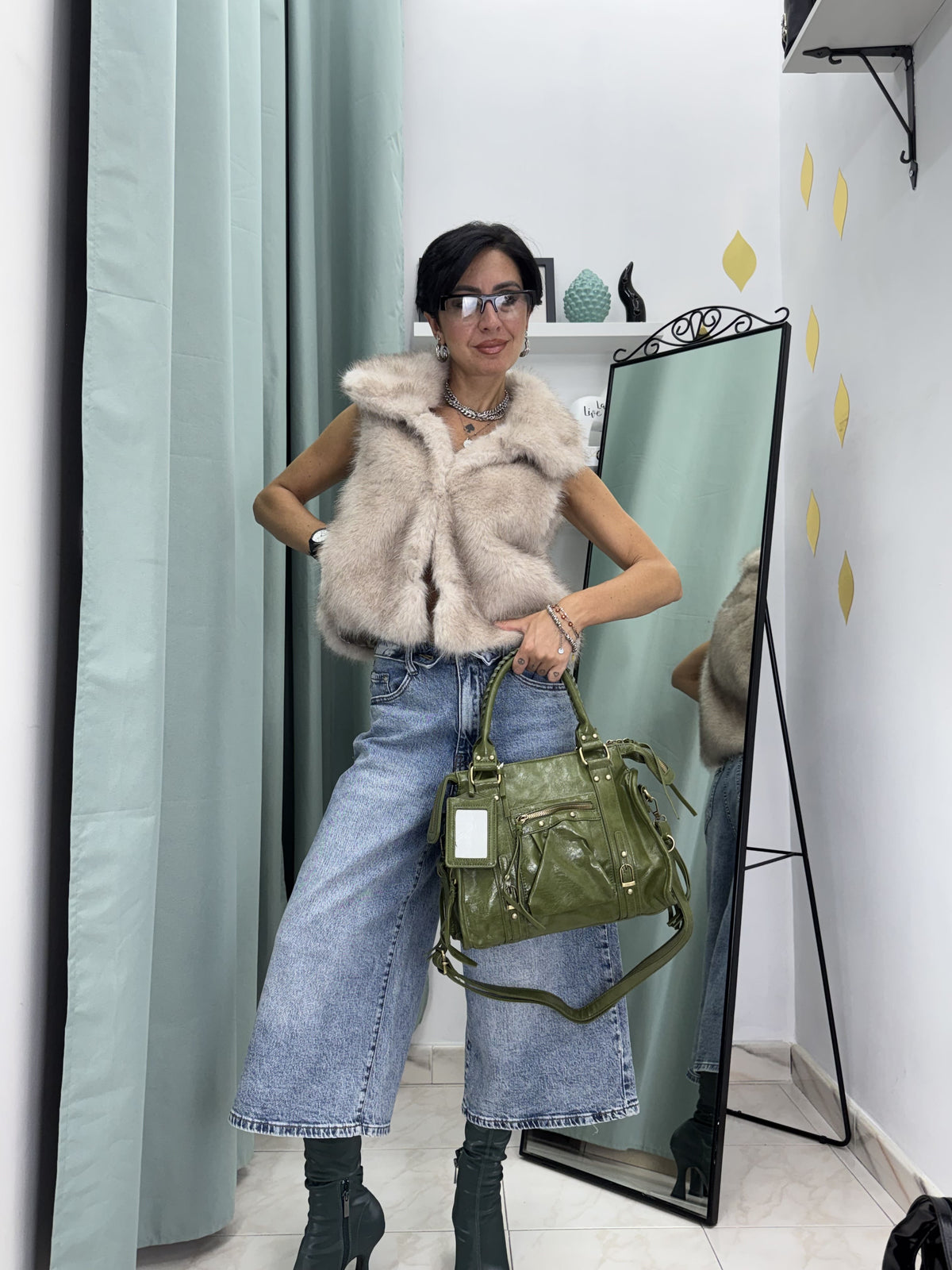 Smanicato Donna in Ecofur Modello Cop – Leggero e Foderato