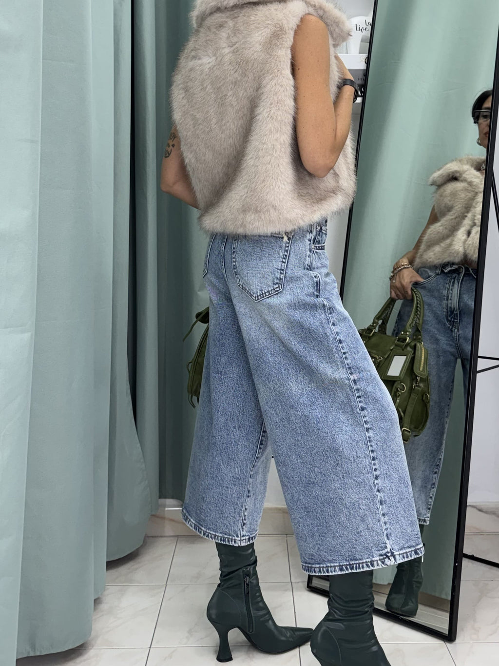 Jorts Denim Elastici con Finto Risvolto in Vita – Effetto Slavato