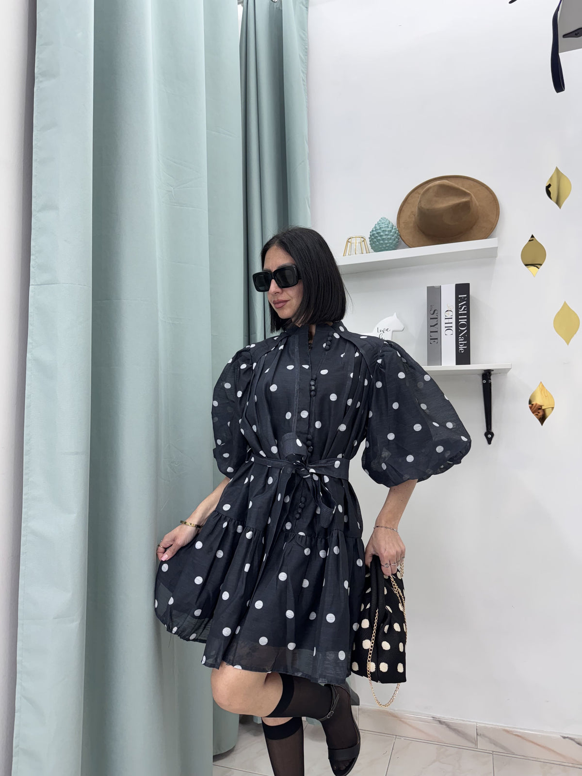 Abito Mini "Polka Dot" in Organza – Romanticismo e Volume Chic