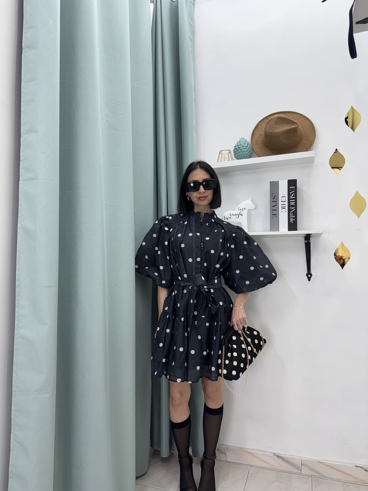 Abito Mini "Polka Dot" in Organza – Romanticismo e Volume Chic