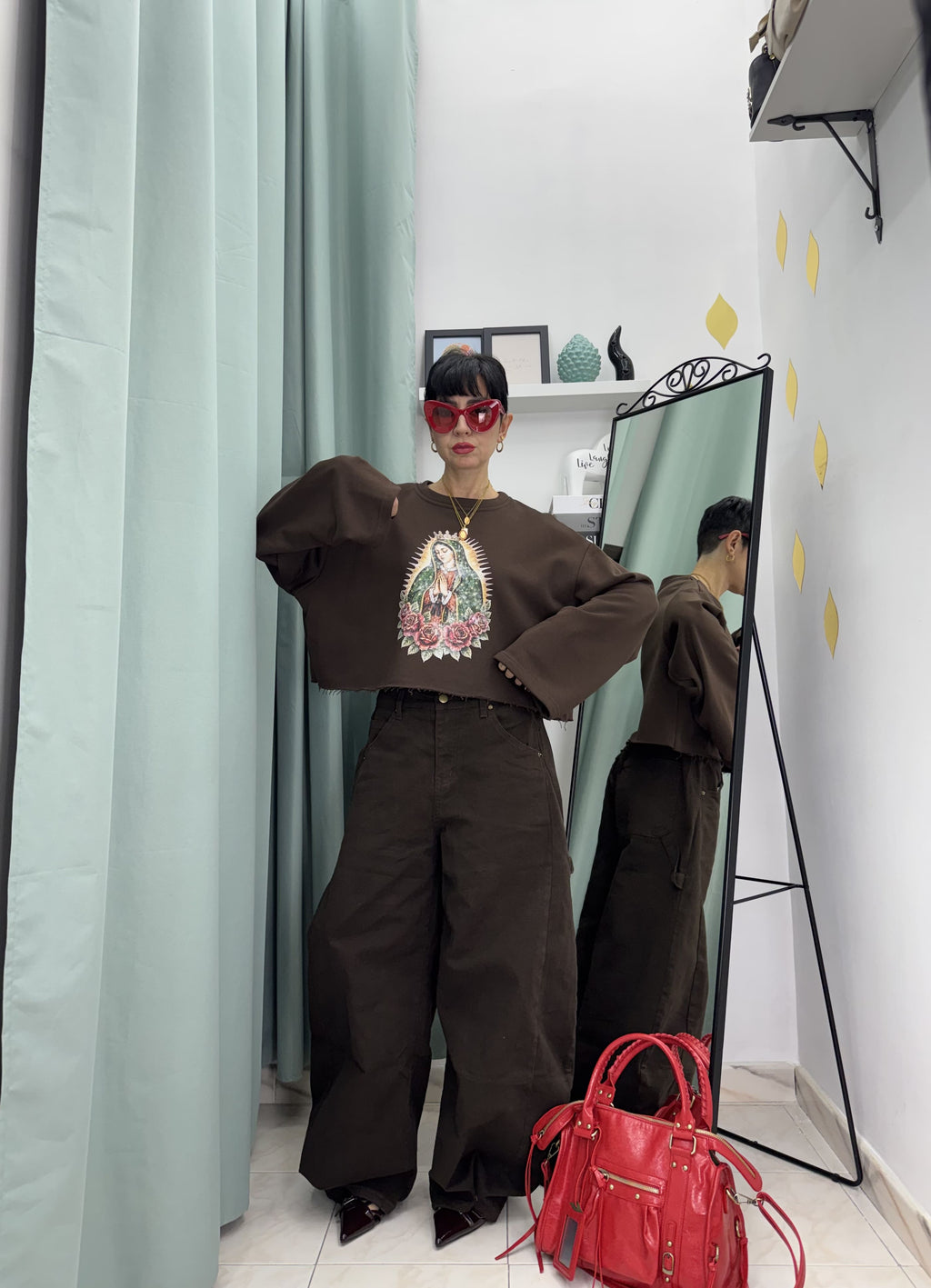 Felpa Boxy Fit Santa Madre con Stampa Madonna | Taglia Unica