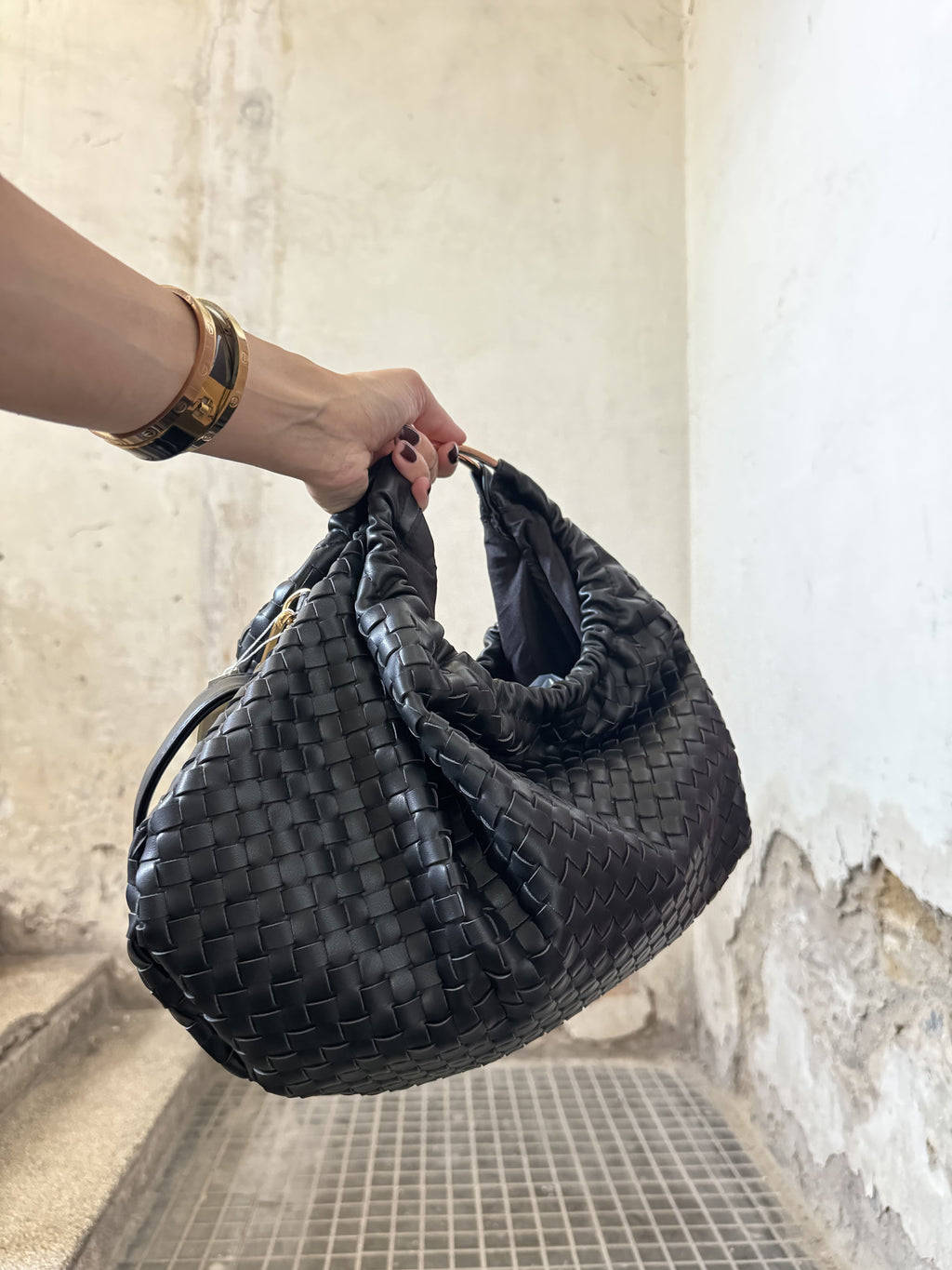 Borsa Maxi Clutch ad Intreccio 2 in 1 -in Similpelle Top Quality Nera con Tracolla Removibile