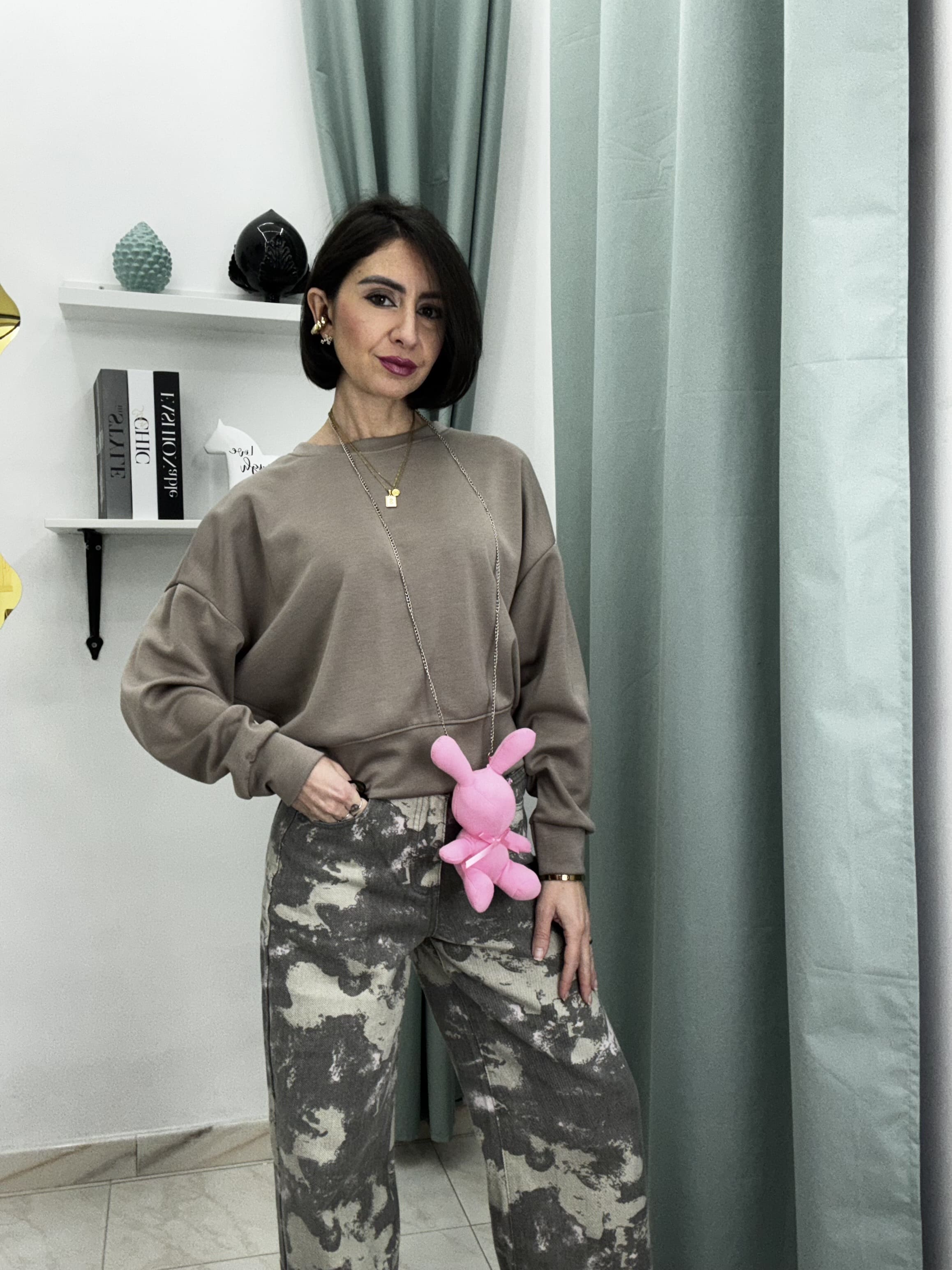 Felpa Donna in French Terry con Collana e Peluche Coniglietto