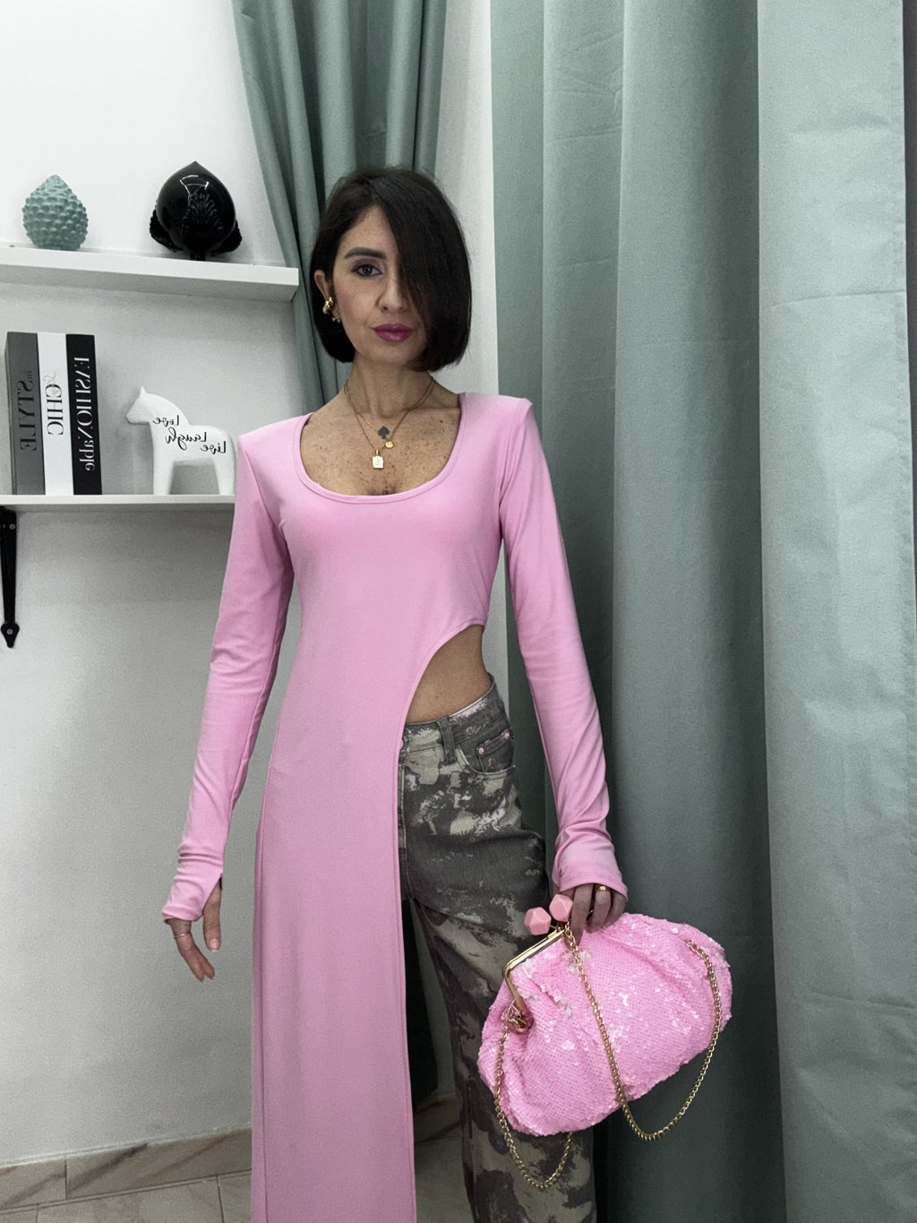 Maglia Donna Asimmetrica Elasticizzata con Maniche a Guanto