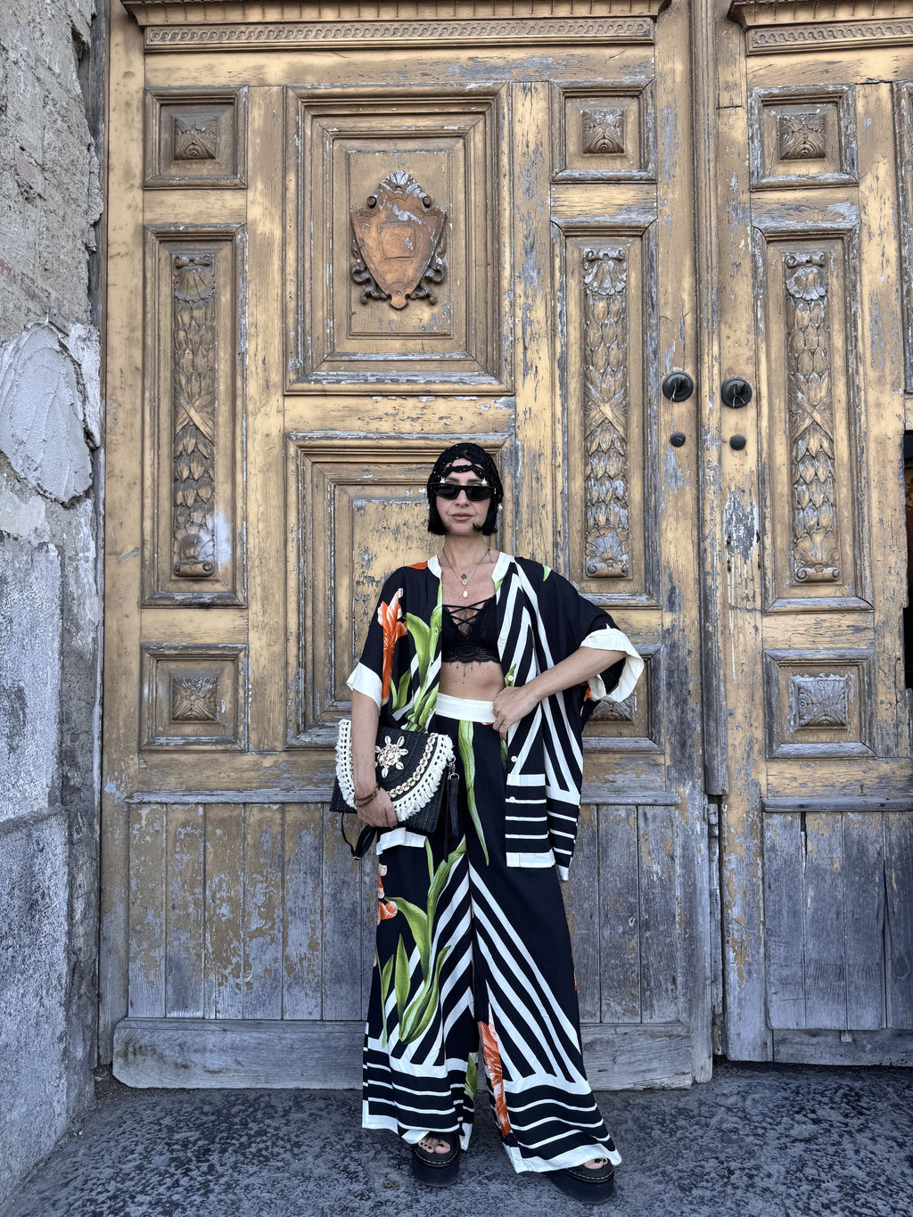 Coordinato Due Pezzi in fantasia in viscosa con Camicia Oversize e Pantalone a Palazzo