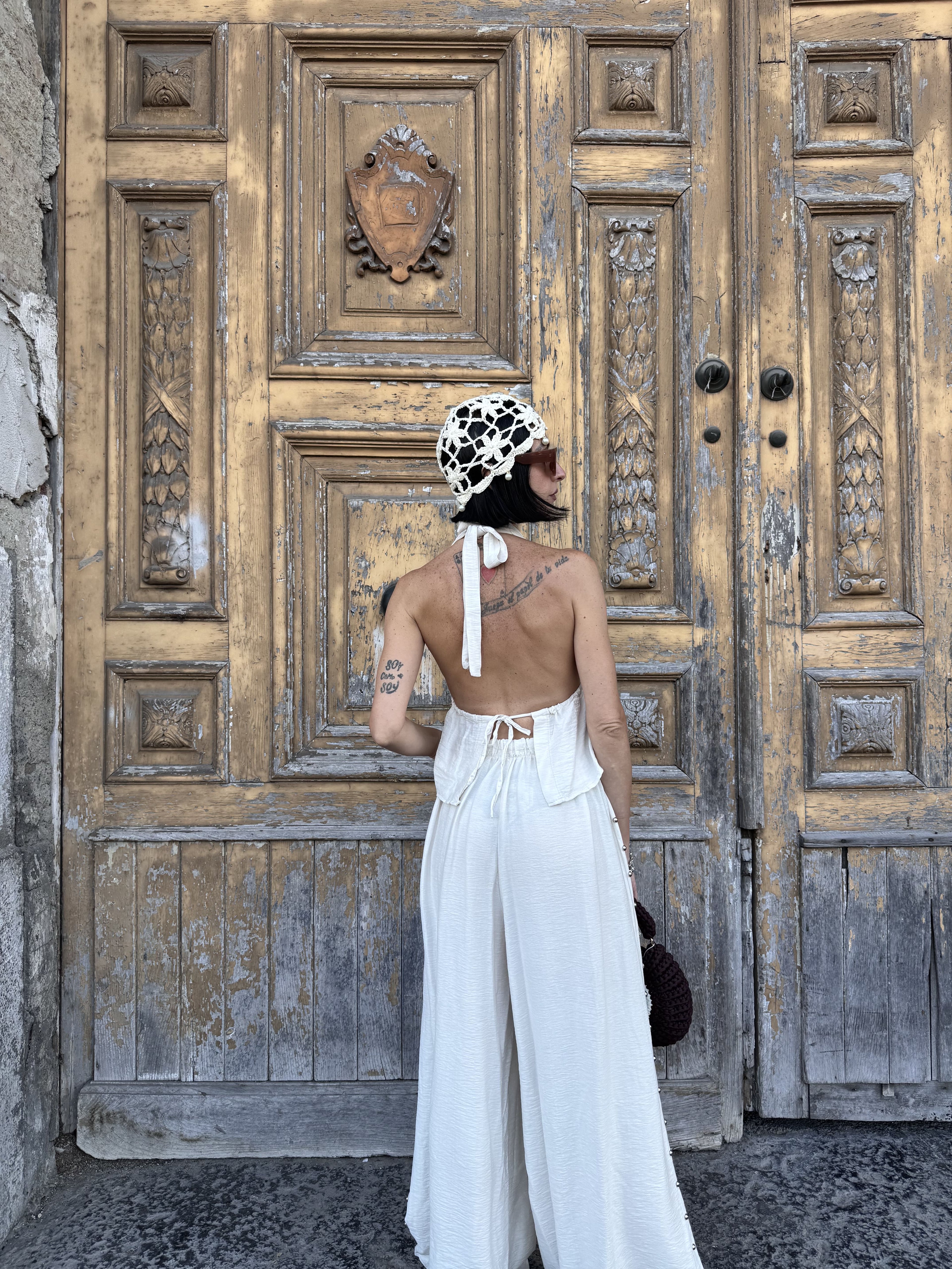 Coordinato Gipsy Donna: Top con Scollo all'Americana e Pantalone Palazzo in Viscosa con Borchie