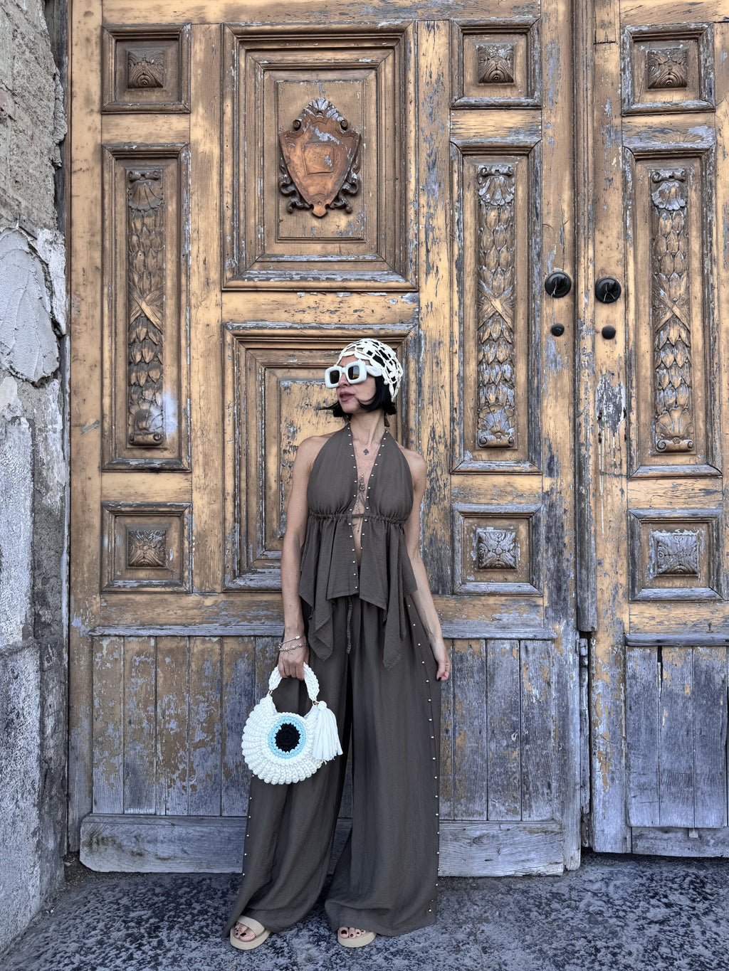 Coordinato Gipsy Donna: Top con Scollo all'Americana e Pantalone Palazzo in Viscosa con Borchie