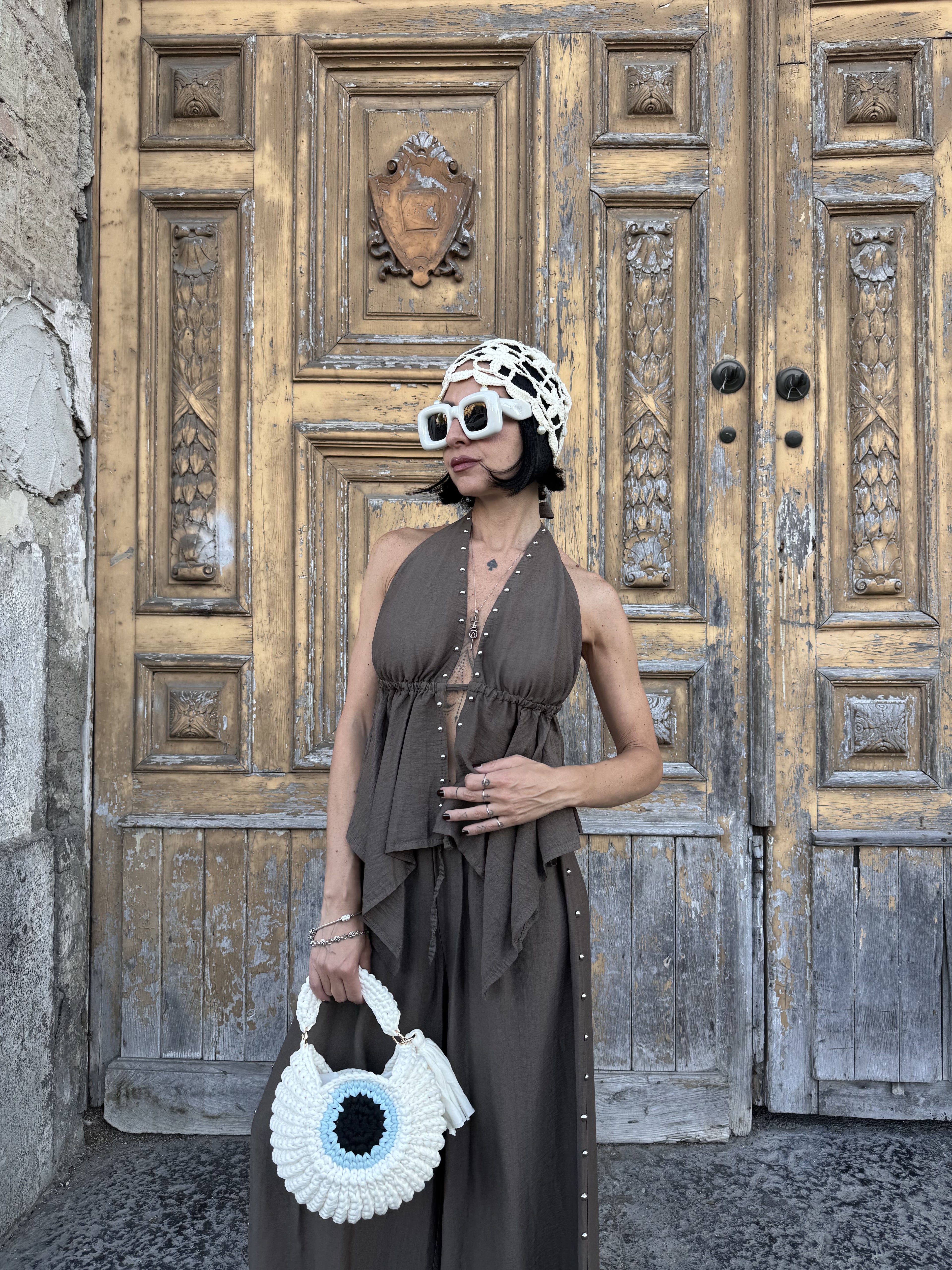Coordinato Gipsy Donna: Top con Scollo all'Americana e Pantalone Palazzo in Viscosa con Borchie