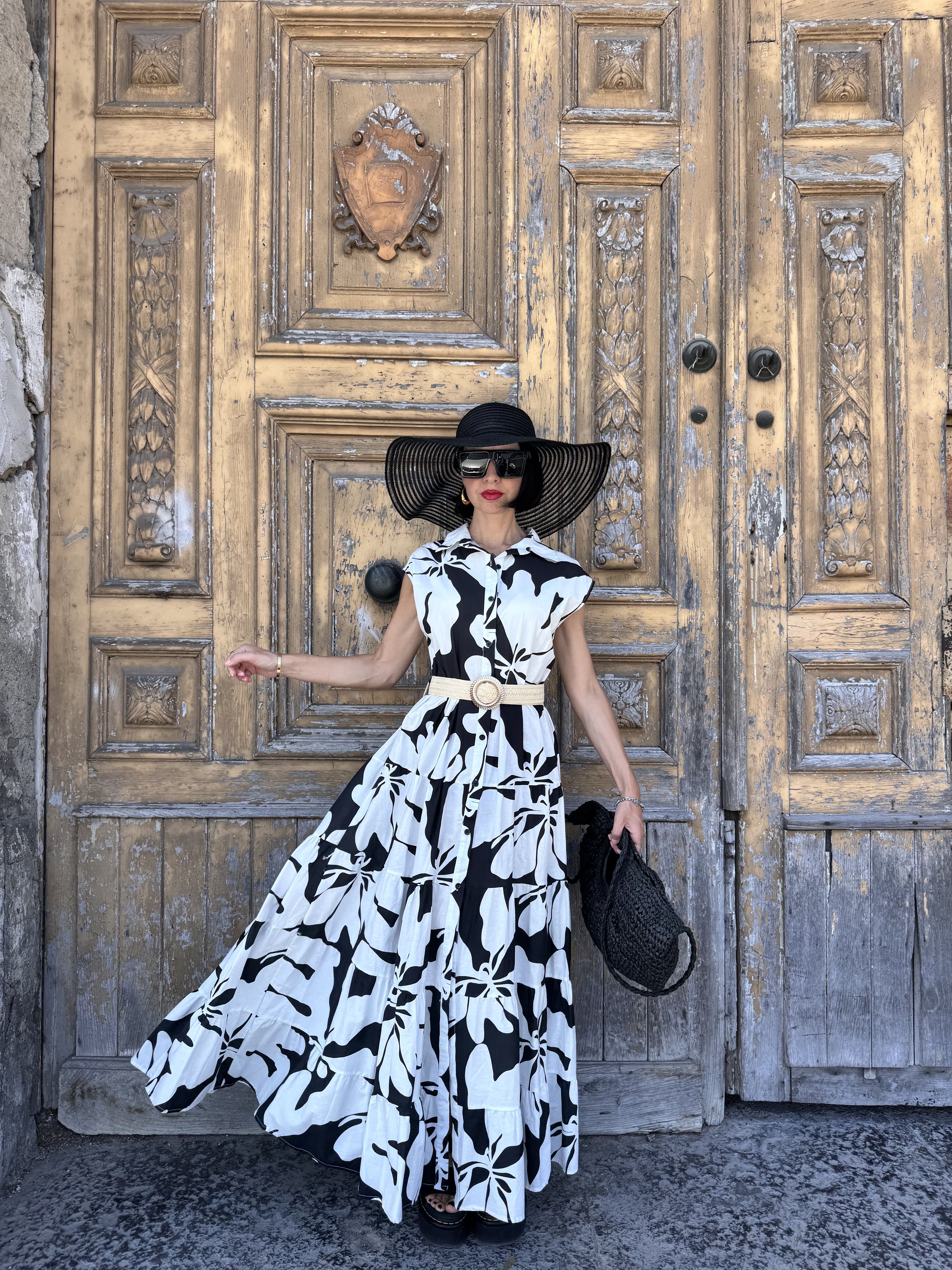 Abito Chemisier Lungo in Cotone Fantasia Black & White – Stile Spanish Girl