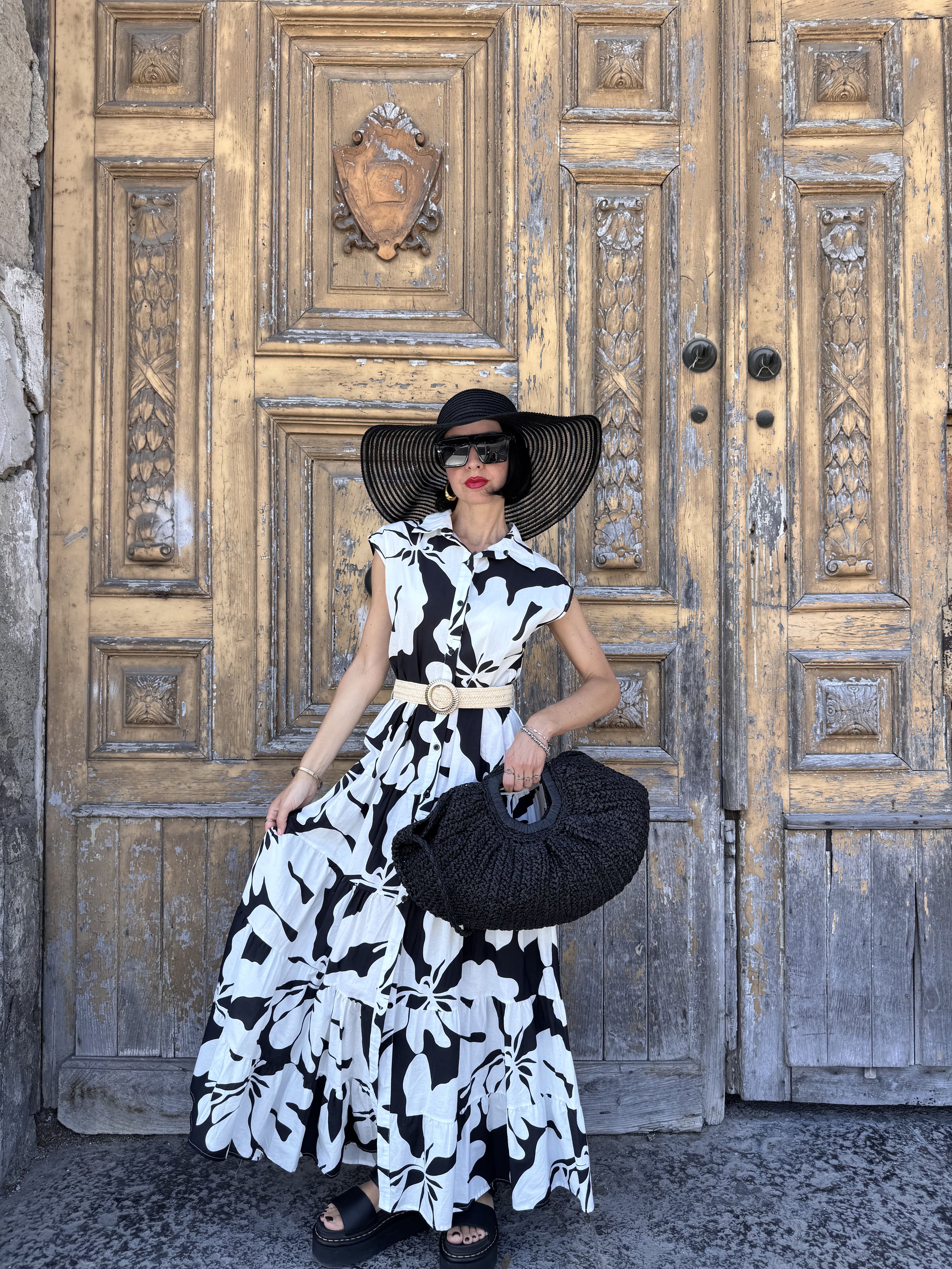 Abito Chemisier Lungo in Cotone Fantasia Black & White – Stile Spanish Girl