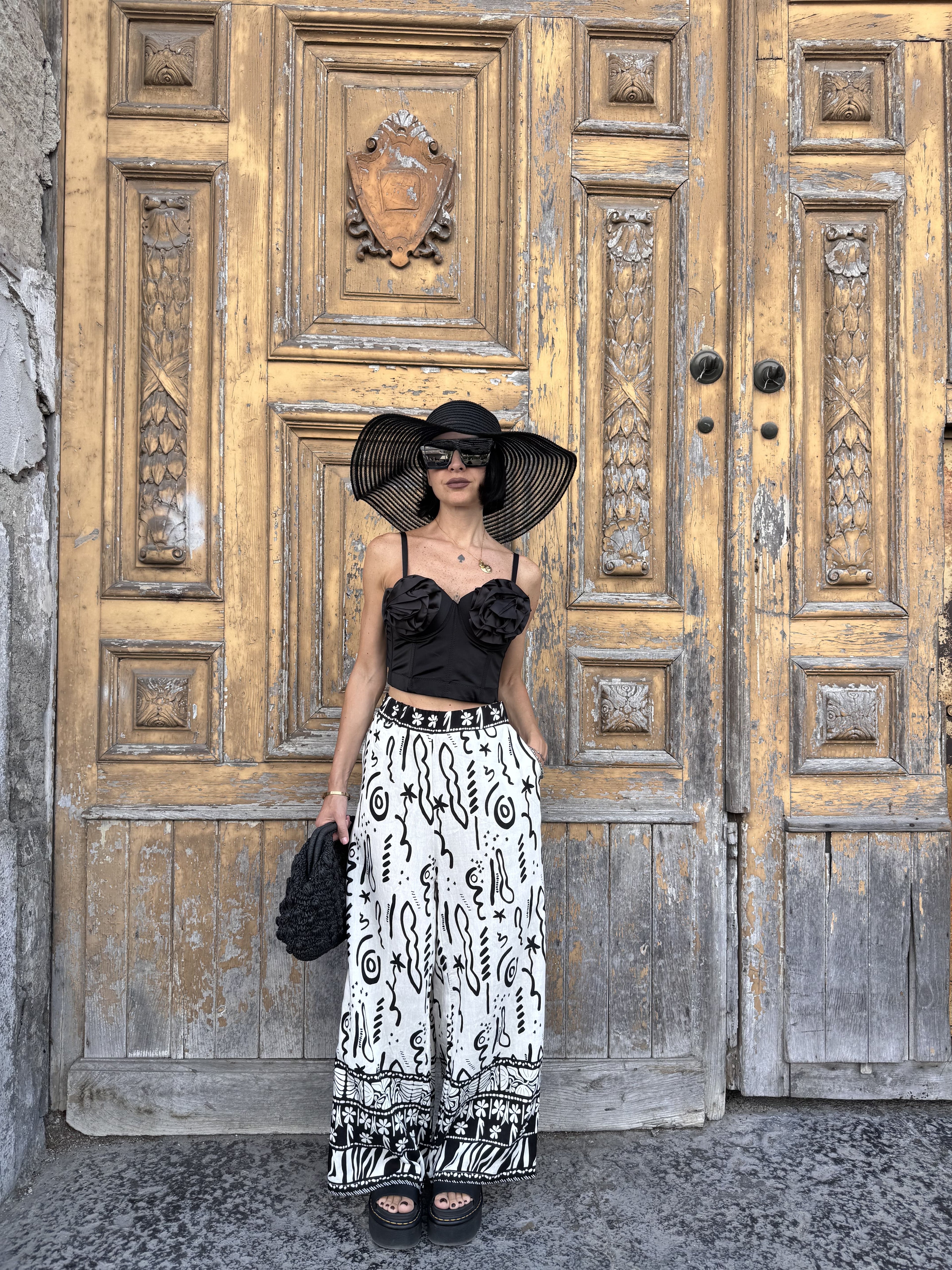 Pantalone Palazzo in Viscosa a Fantasia – Comodità e Stile Fino alla 48-50