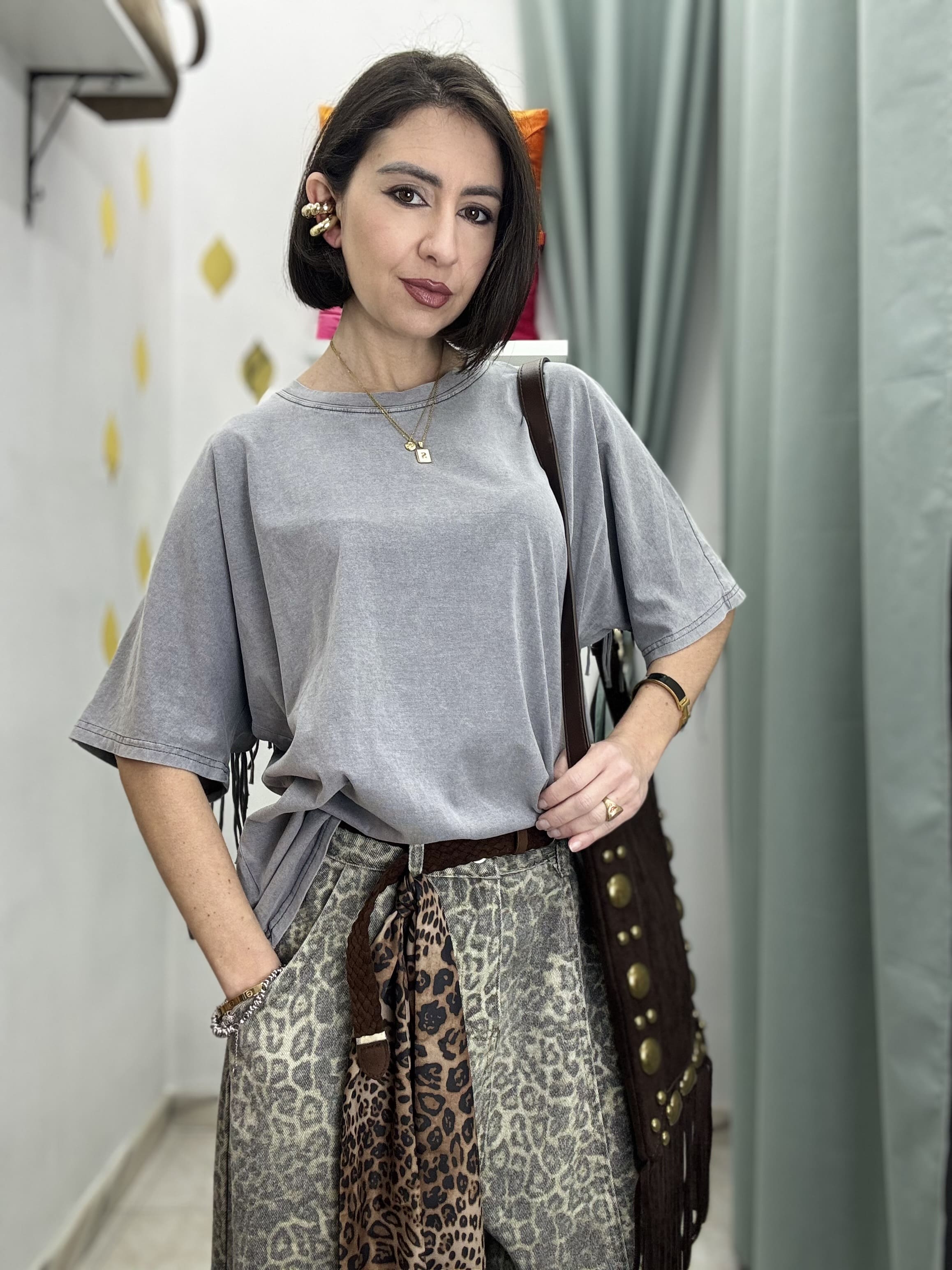 Maglia Donna Mezza Manica con Frange – Cotone Effetto Slavato | Taglia Unica oversize (Copia)