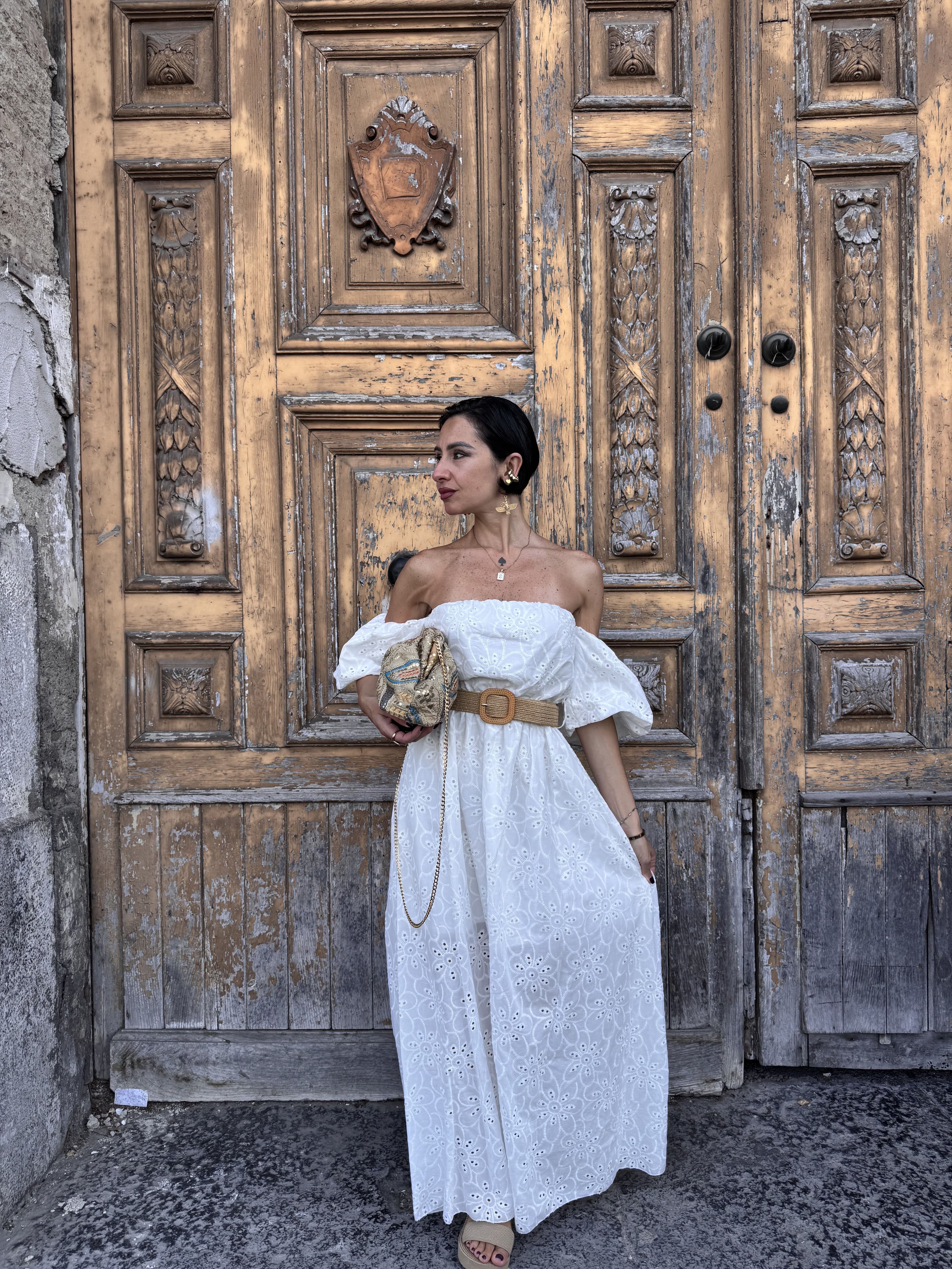Abito Lungo a Fascia in Pizzo San Gallo: Romanticismo Trendy in 6 Colori
