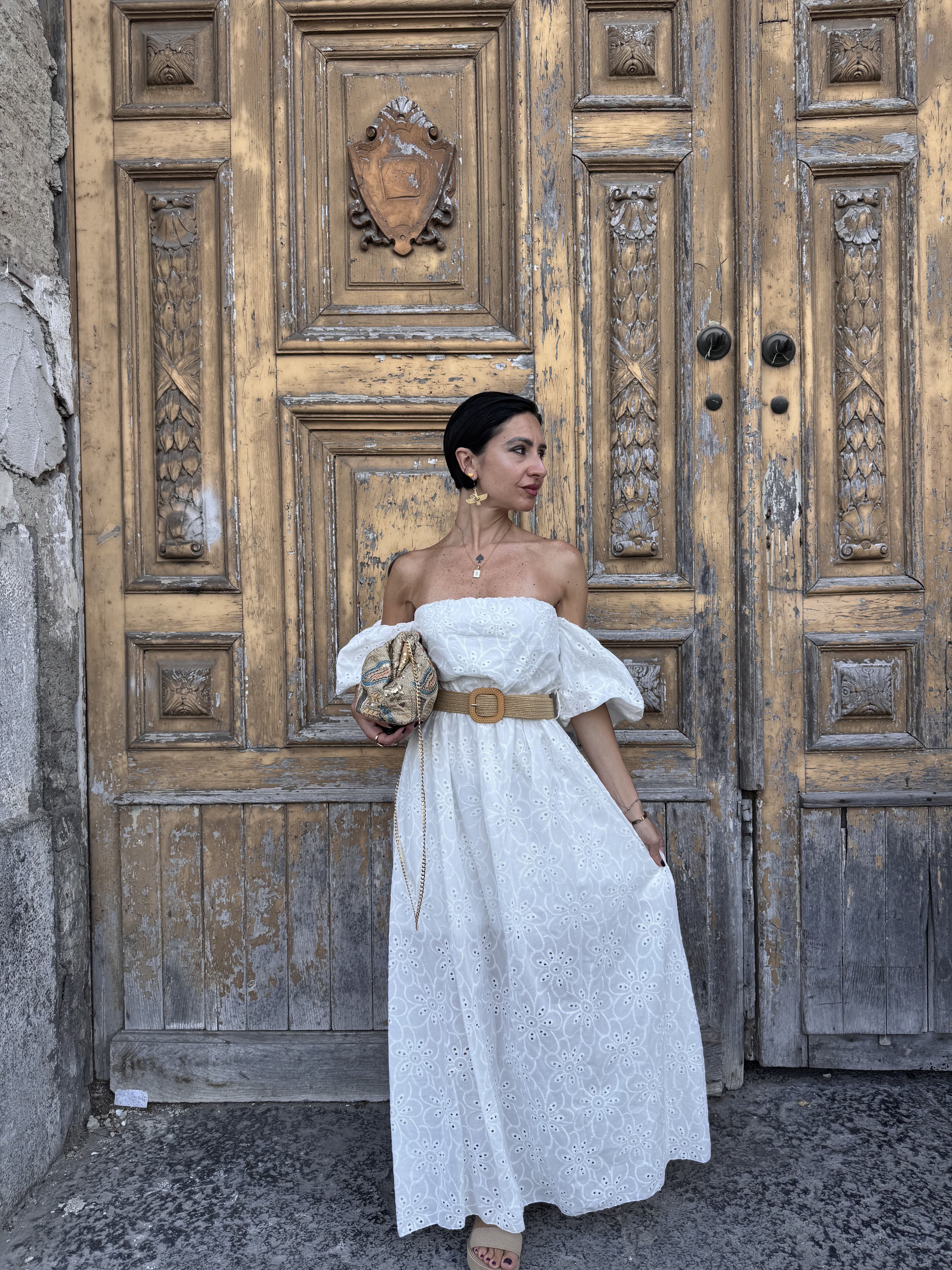 Abito Lungo a Fascia in Pizzo San Gallo: Romanticismo Trendy in 6 Colori
