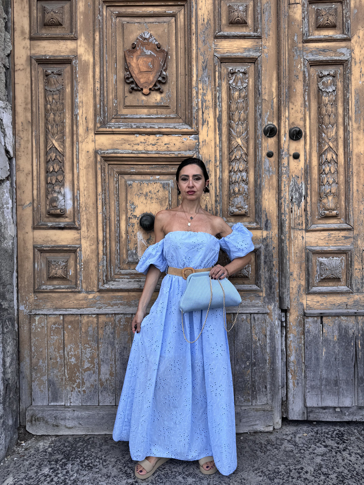Abito Lungo a Fascia in Pizzo San Gallo: Romanticismo Trendy in 6 Colori