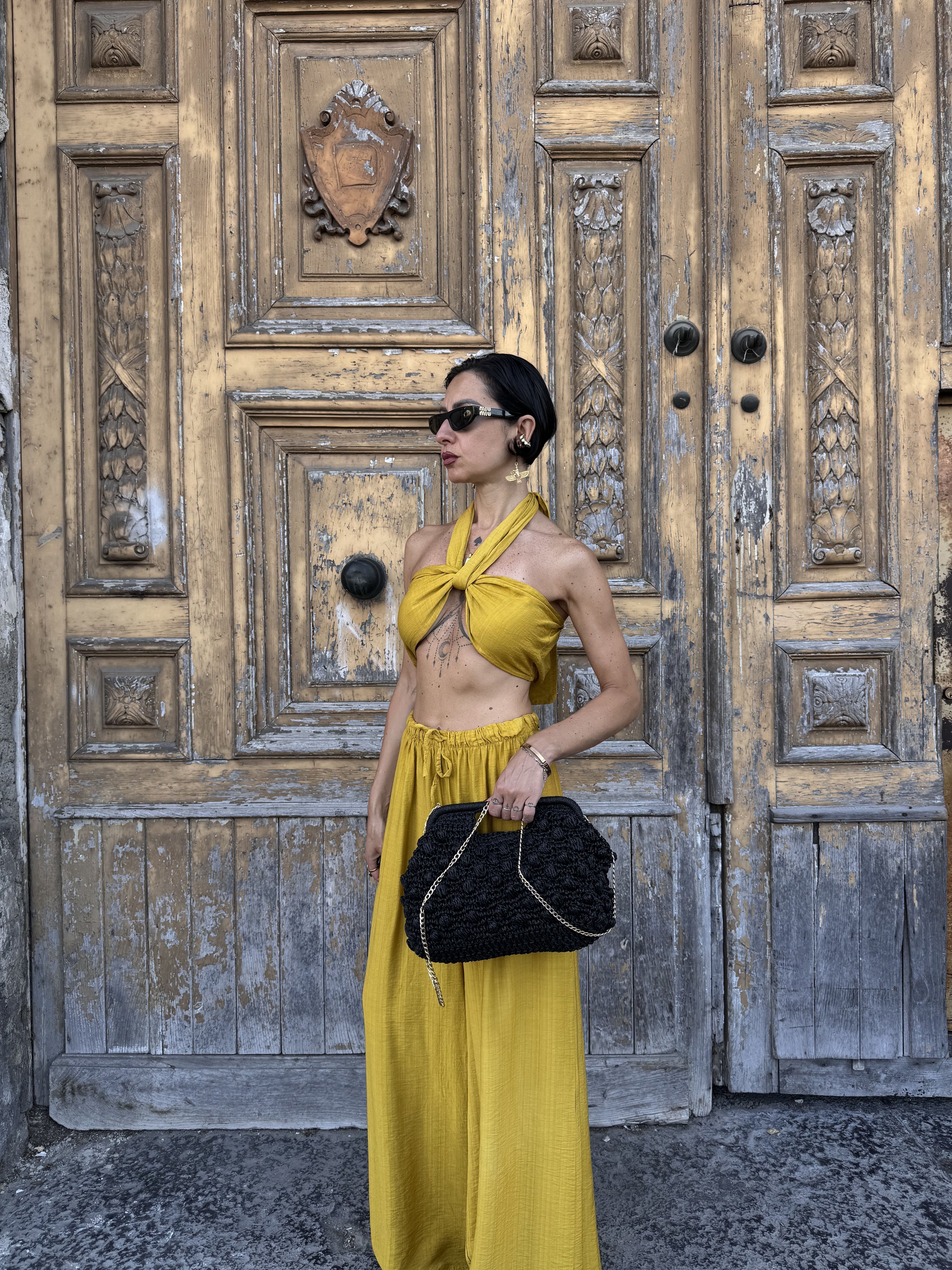 Coordinato Estivo Top e Pantalone Palazzo: Il Set Due Pezzi Versatile e Chic