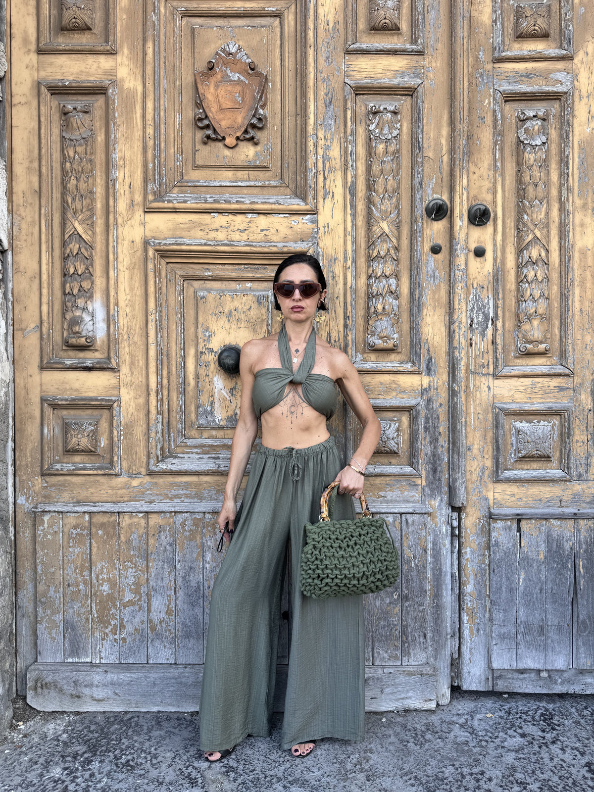Coordinato Estivo Top e Pantalone Palazzo: Il Set Due Pezzi Versatile e Chic