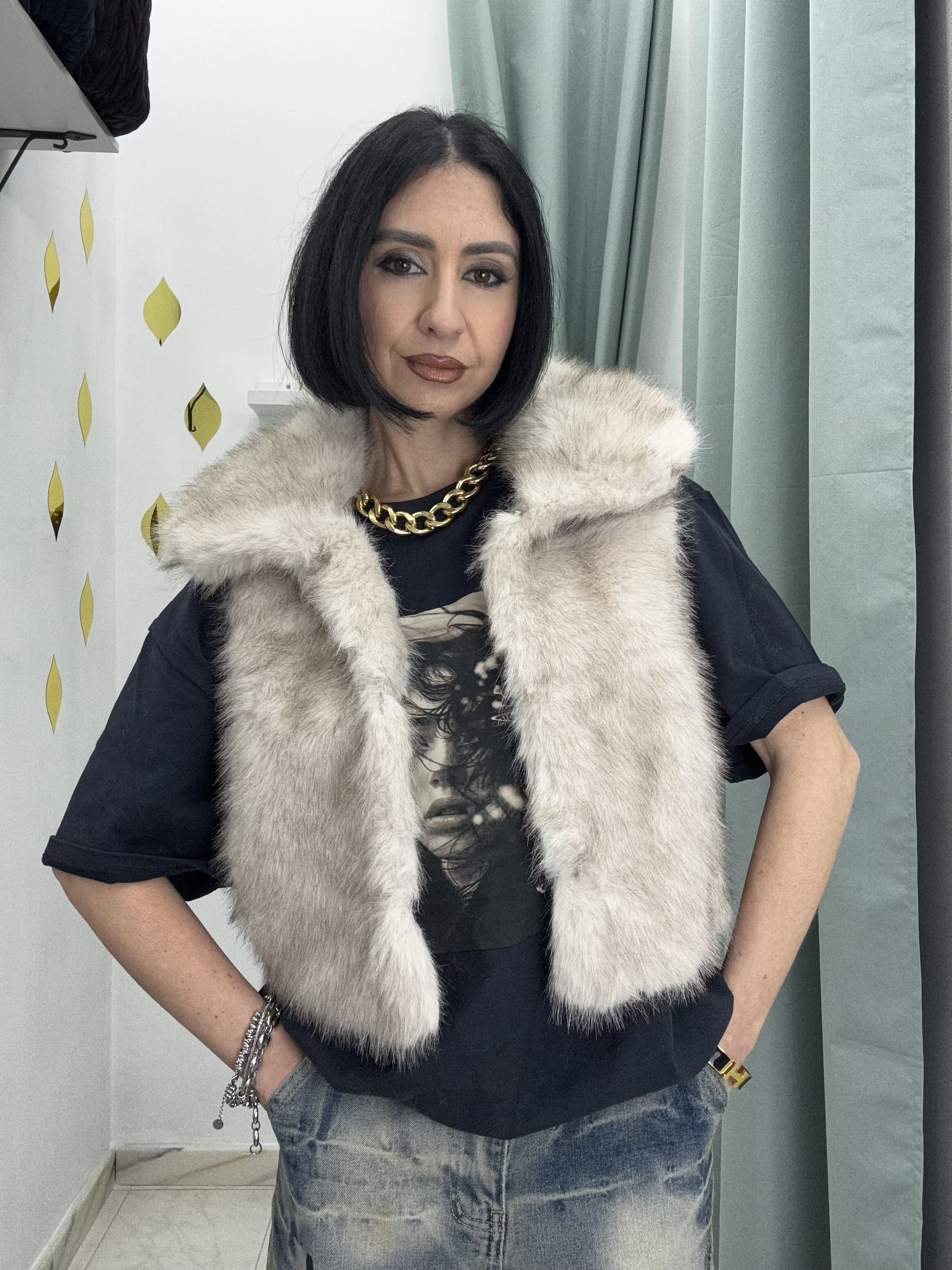 Smanicato Donna in Ecofur Modello Cop – Leggero e Foderato