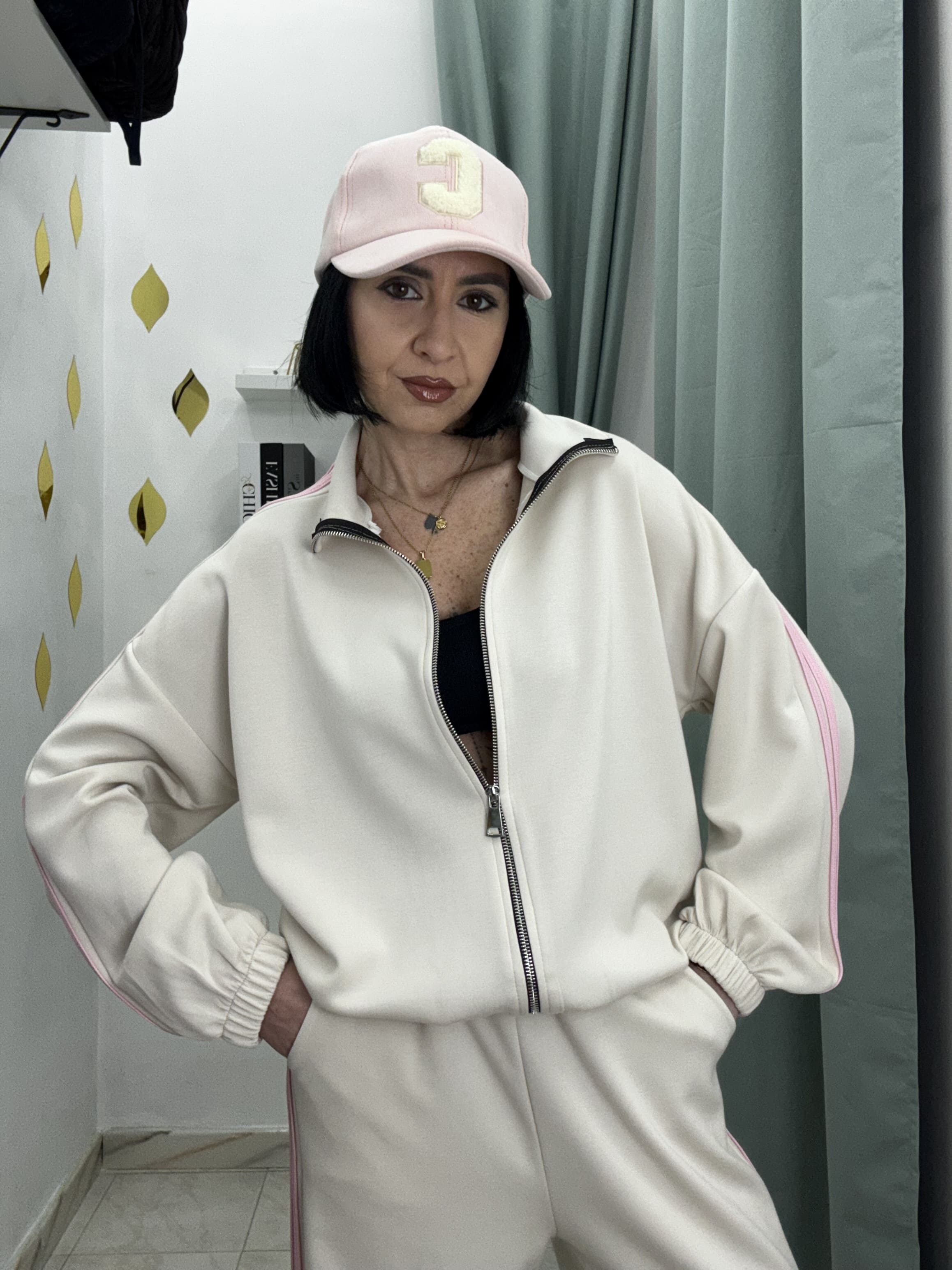 Set Tuta Coordinato Donna – Felpa con Zip e Pantalone Palazzo con Bande Rosa