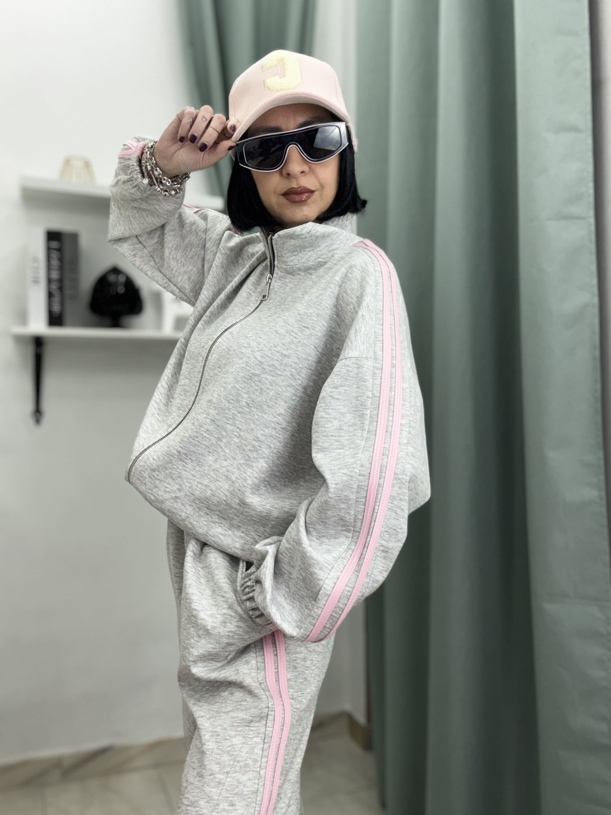 Set Tuta Coordinato Donna – Felpa con Zip e Pantalone Palazzo con Bande Rosa