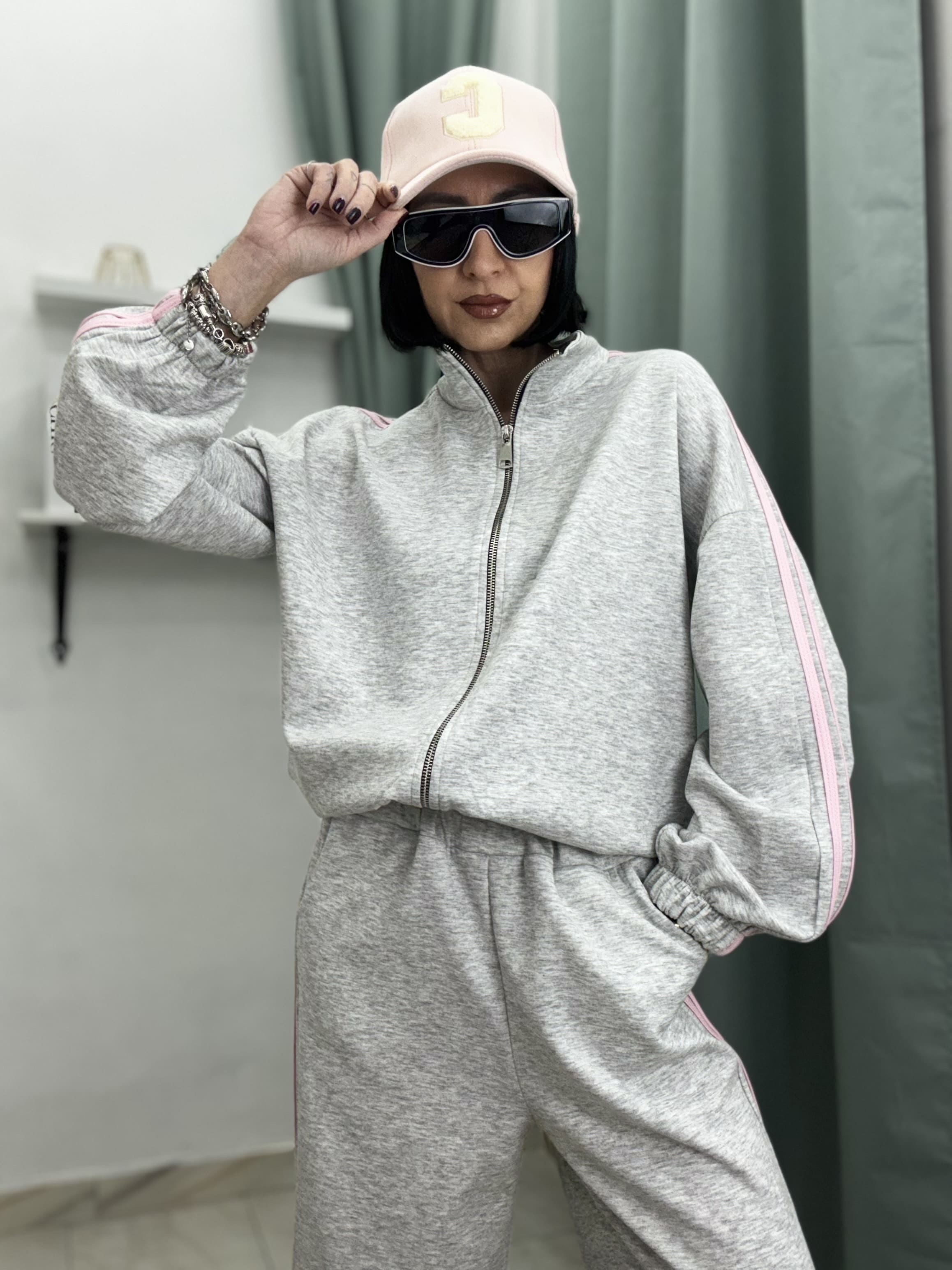 Set Tuta Coordinato Donna – Felpa con Zip e Pantalone Palazzo con Bande Rosa