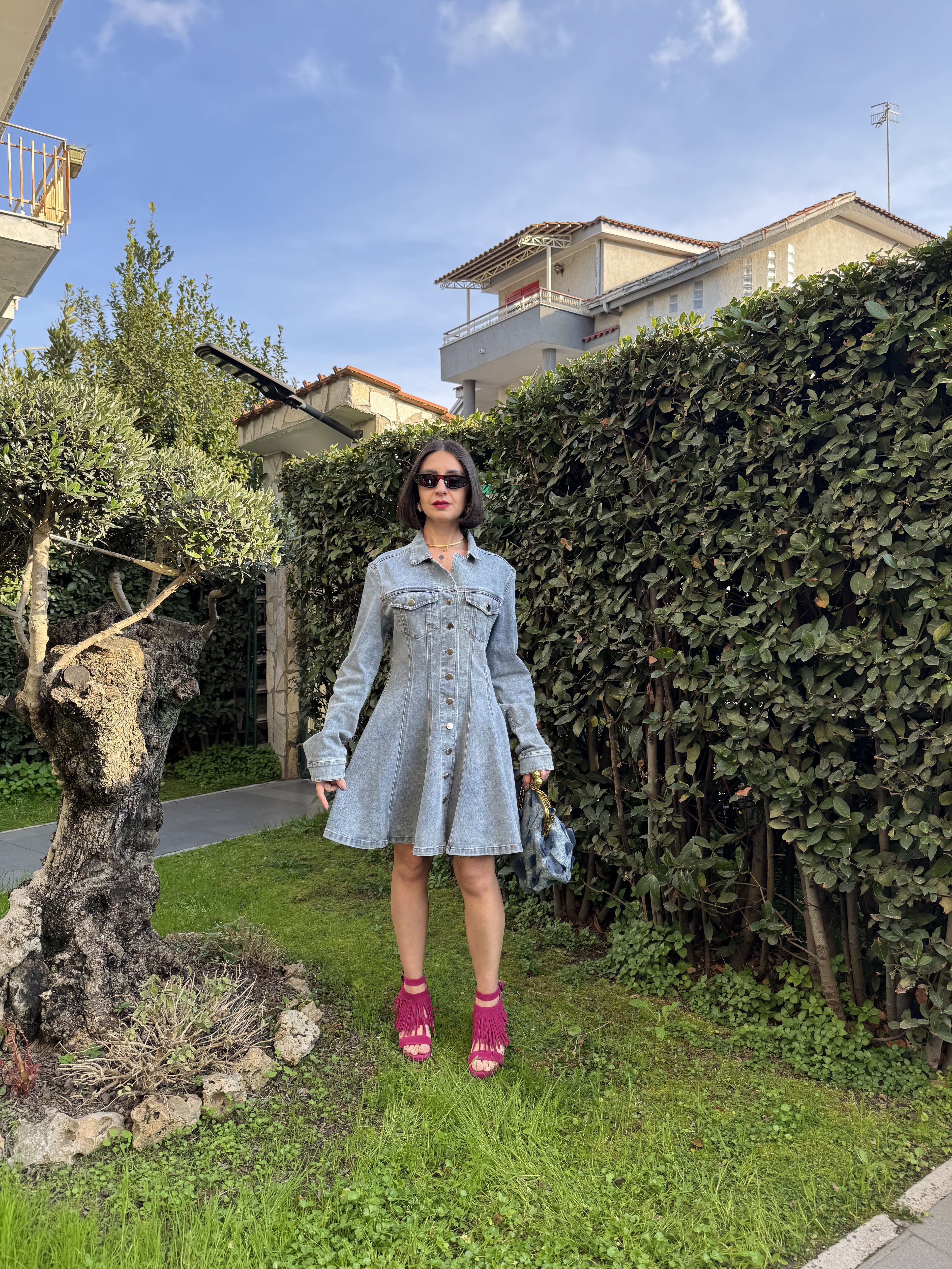 Vestito in denim con bottoni