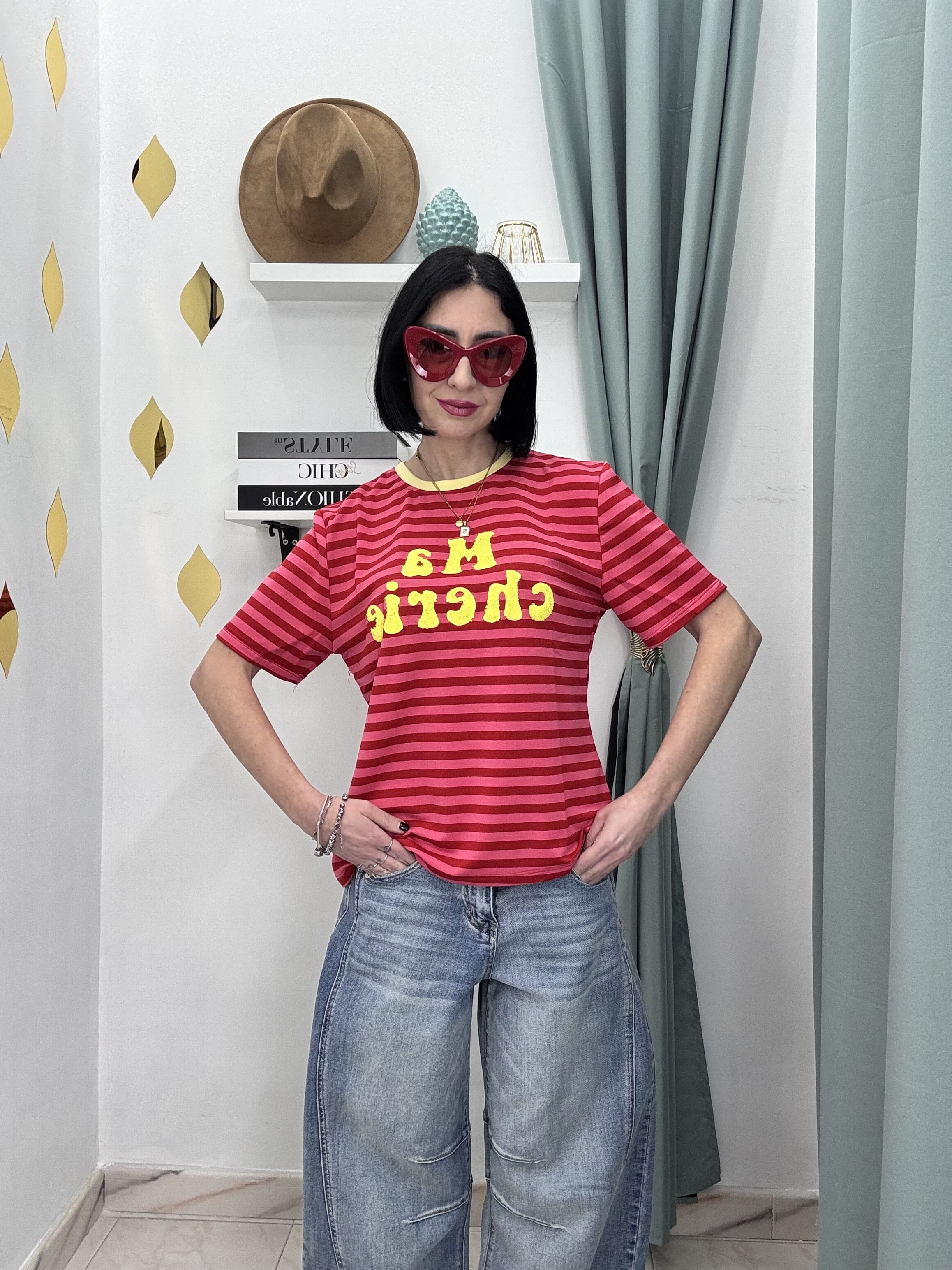 T-Shirt Crop "MA CHERIE" – Stile Parisien & Comfort Stretch