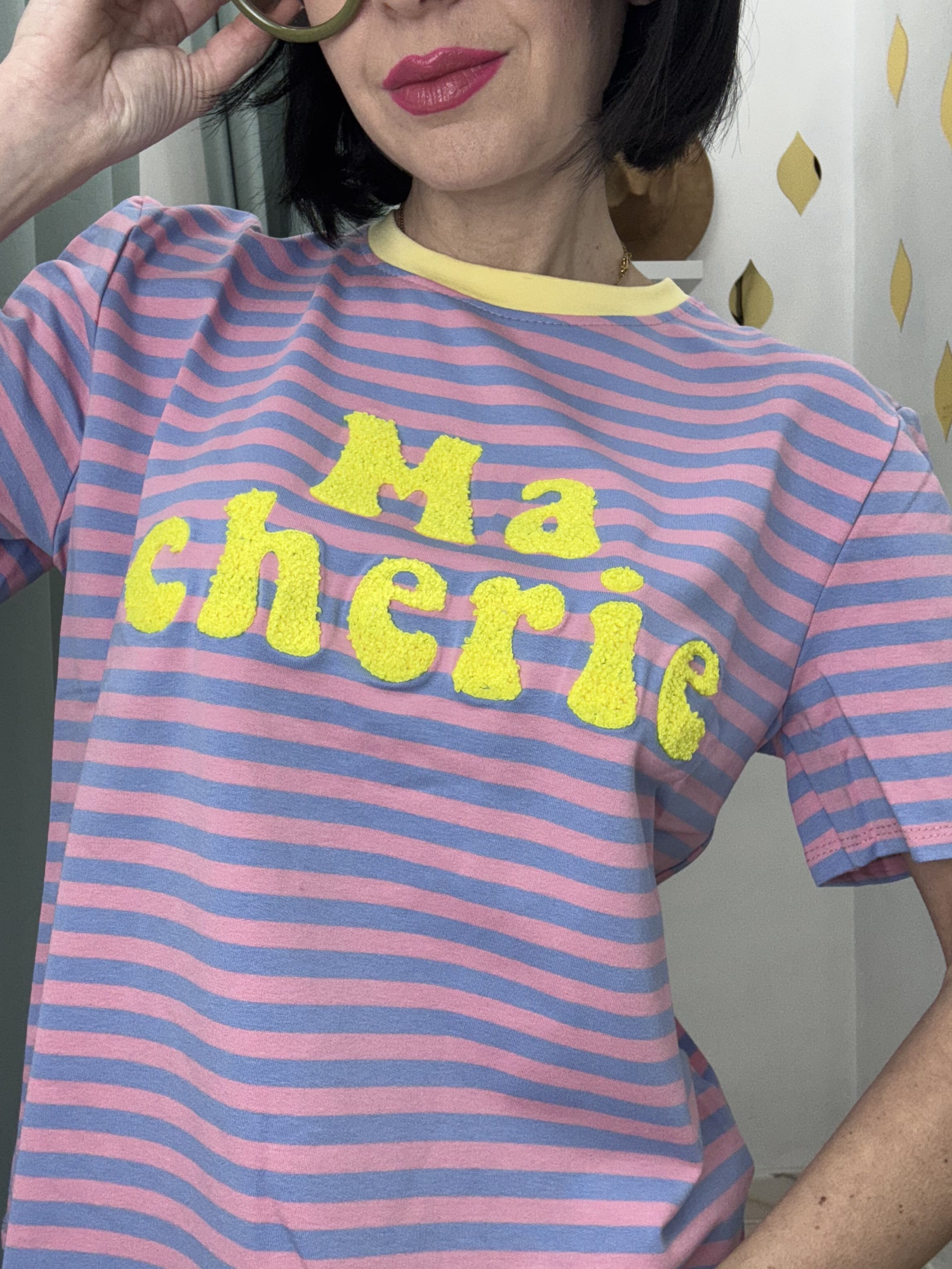 T-Shirt Crop "MA CHERIE" – Stile Parisien & Comfort Stretch