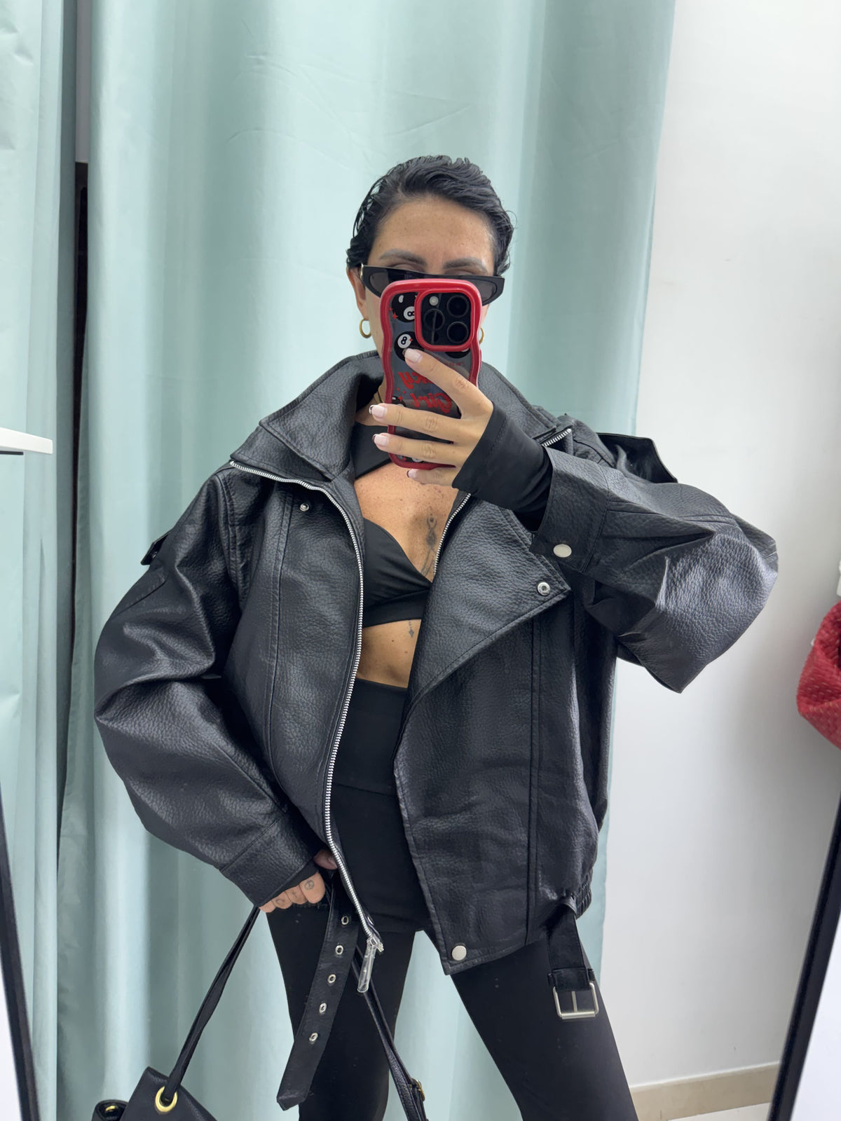 Bomber Oversize in Similpelle Martellata Stile Biker con Cintura