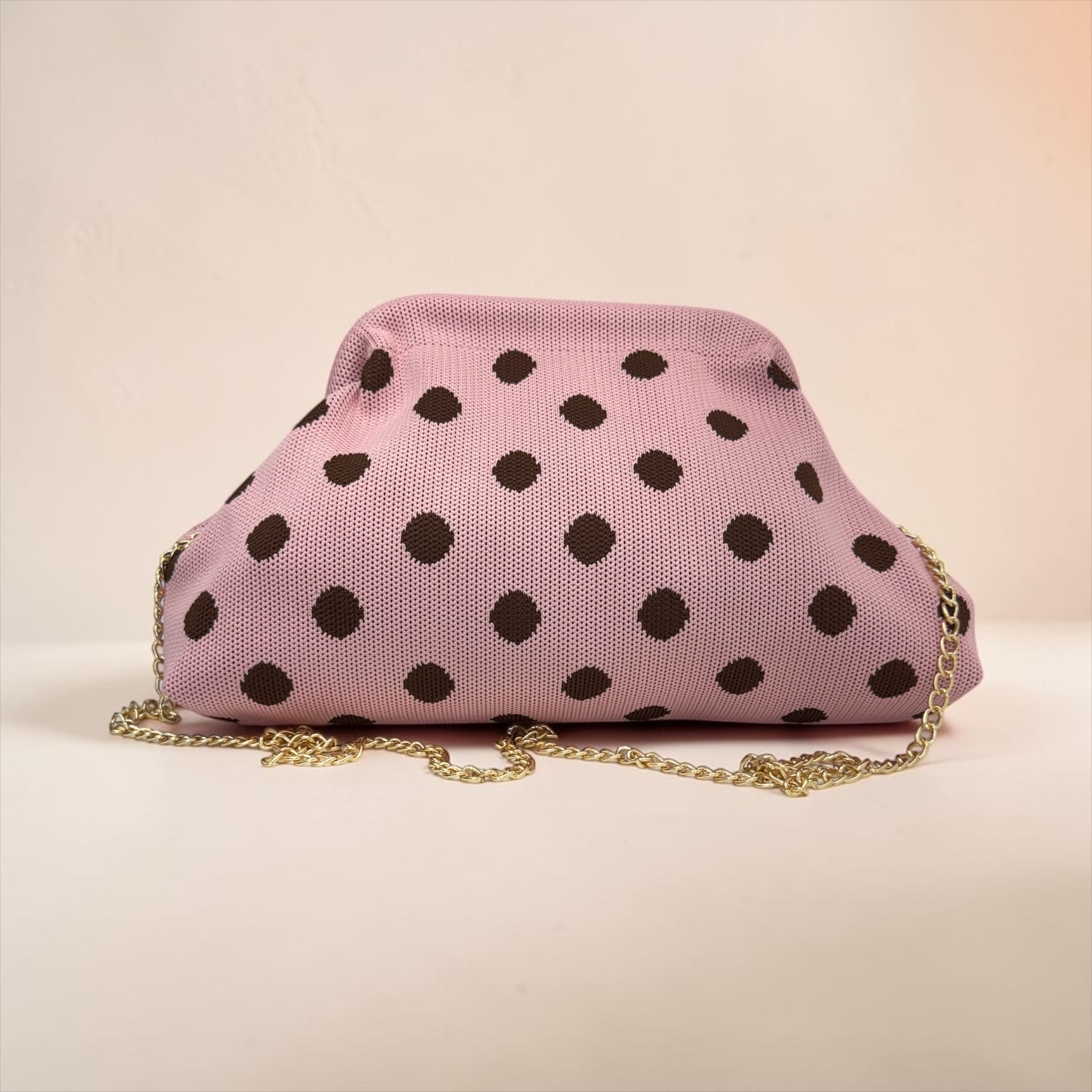 Borsa Clutch "Cloud" Soft-Knit con Apertura a Scatto e Tracolla Gold