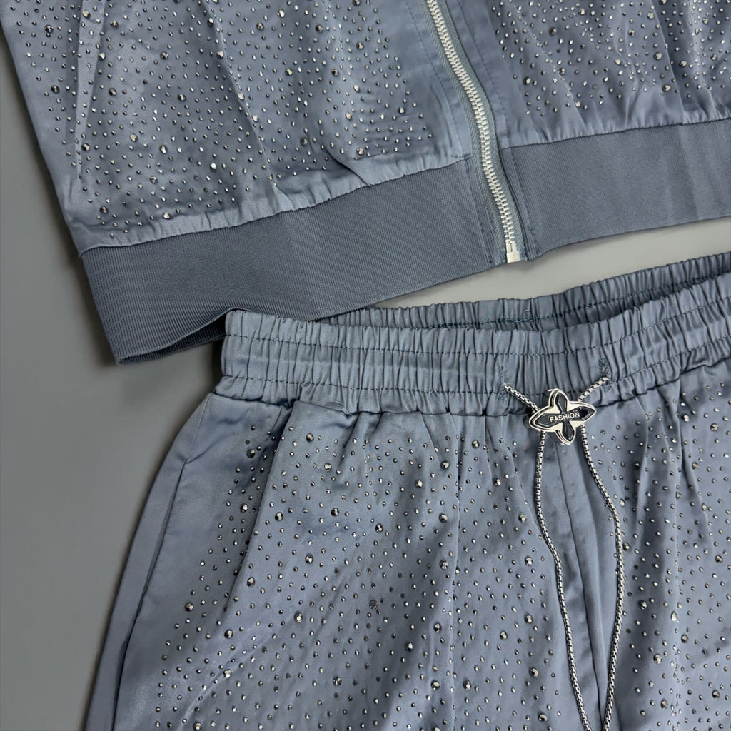 Set Coordinato Luxury in Raso e Strass: Eleganza Comfy-Chic