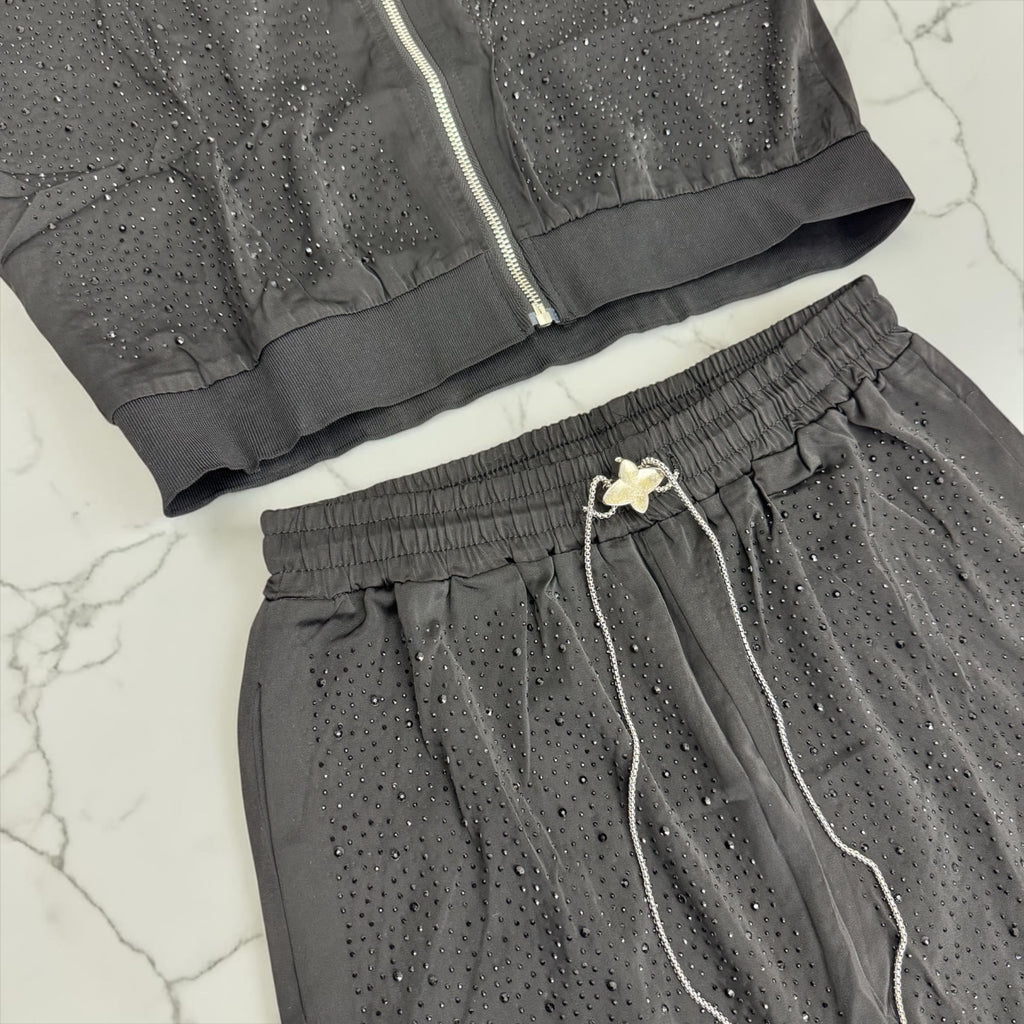 Set Coordinato Luxury in Raso e Strass: Eleganza Comfy-Chic