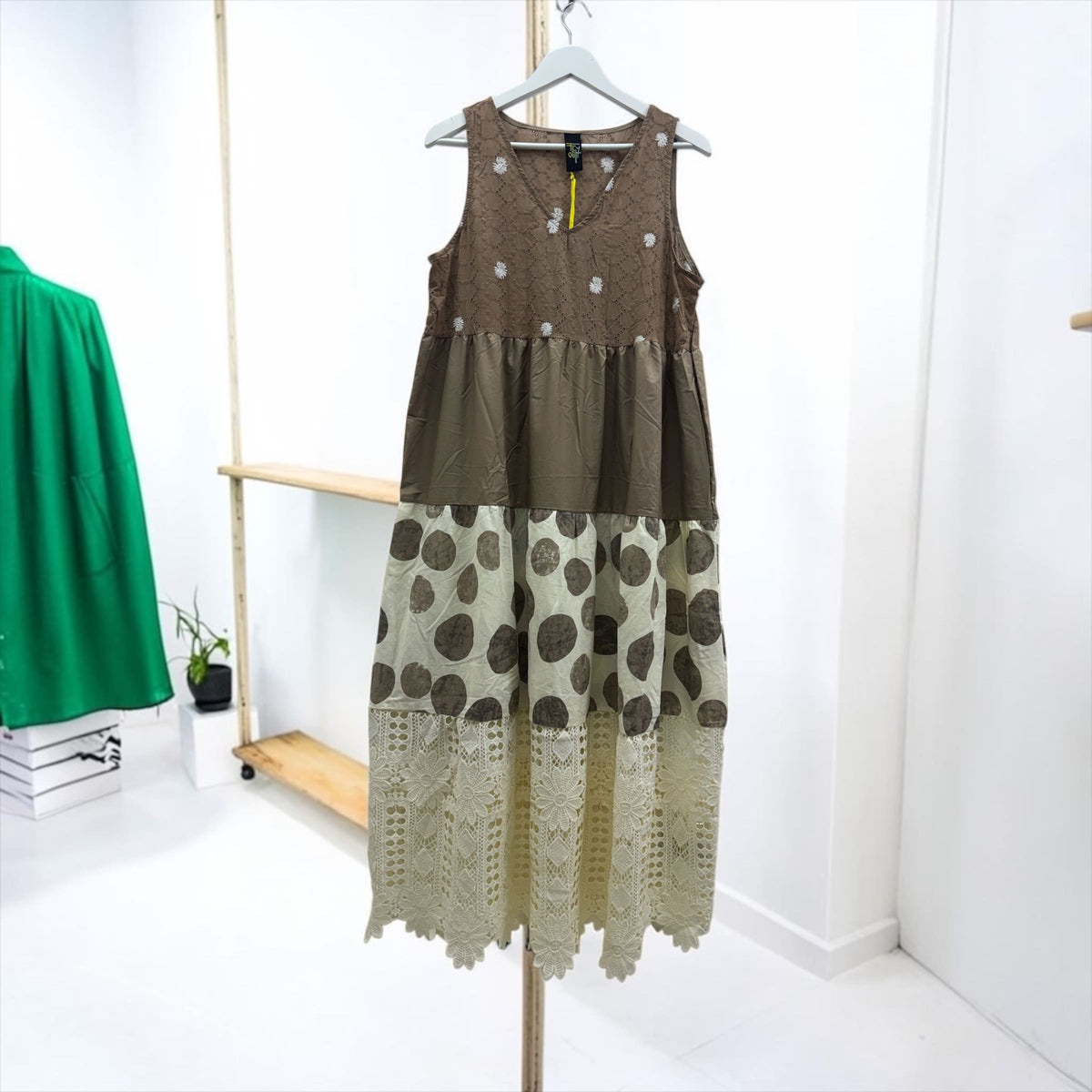 Abito Maxi Oversize in Cotone a Balze con Pizzo Macramè