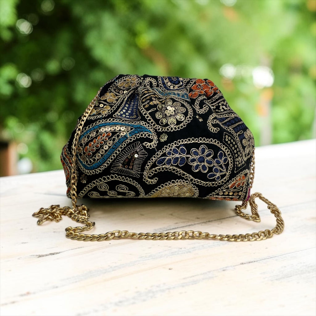 Borsa Clutch Elegante Ricamata con Paillettes e Tracolla a Catena