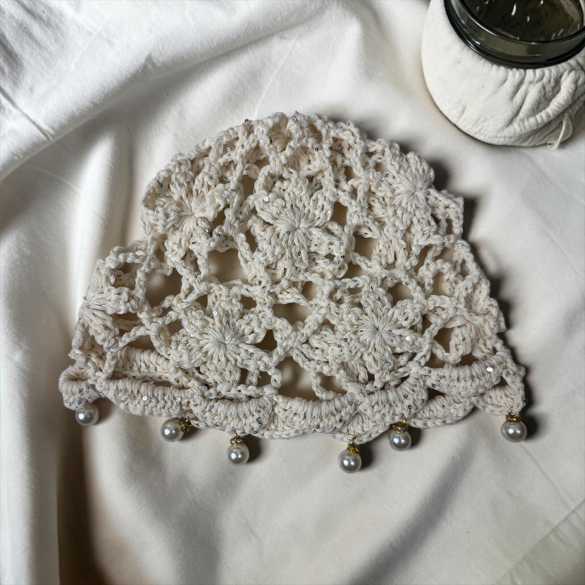 Cuffia a Uncinetto da Donna con Ricamo  | Berretto Crochet Fatto a Mano