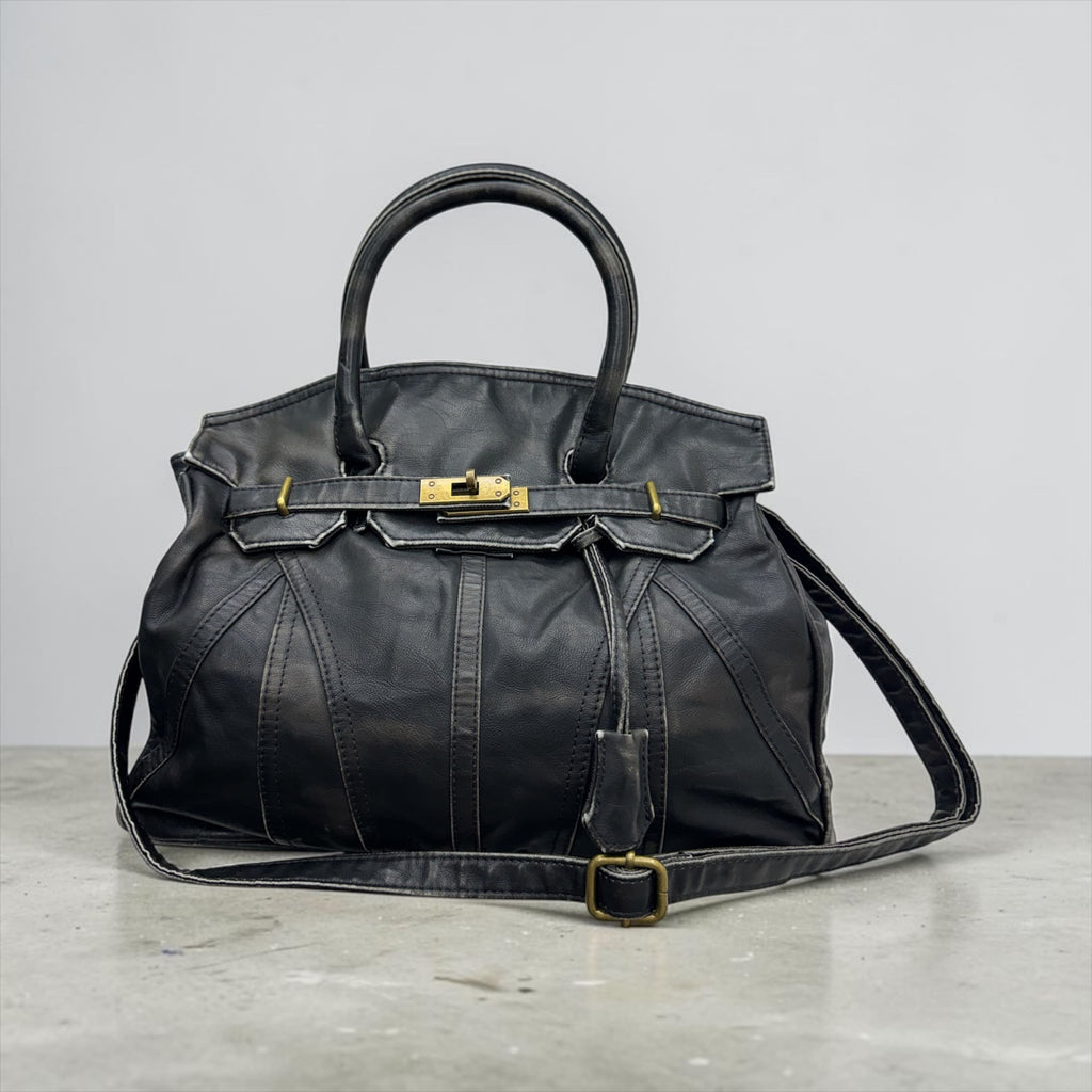 (PREORDER su whatsapp )Borsa a Mano e Tracolla Effetto Vintage con Dettagli Oro Invecchiato