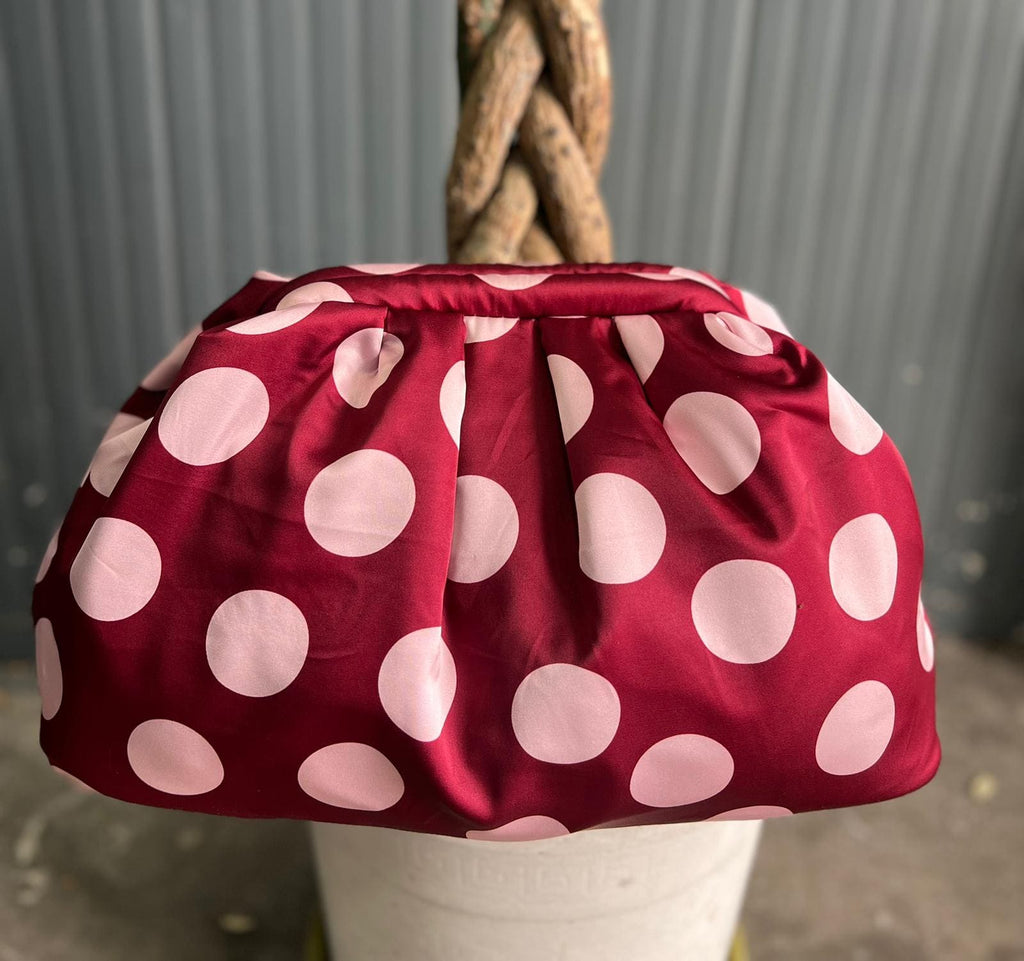 Borsa Clutch Donna in Tessuto Rasato con Tracolla a Catena