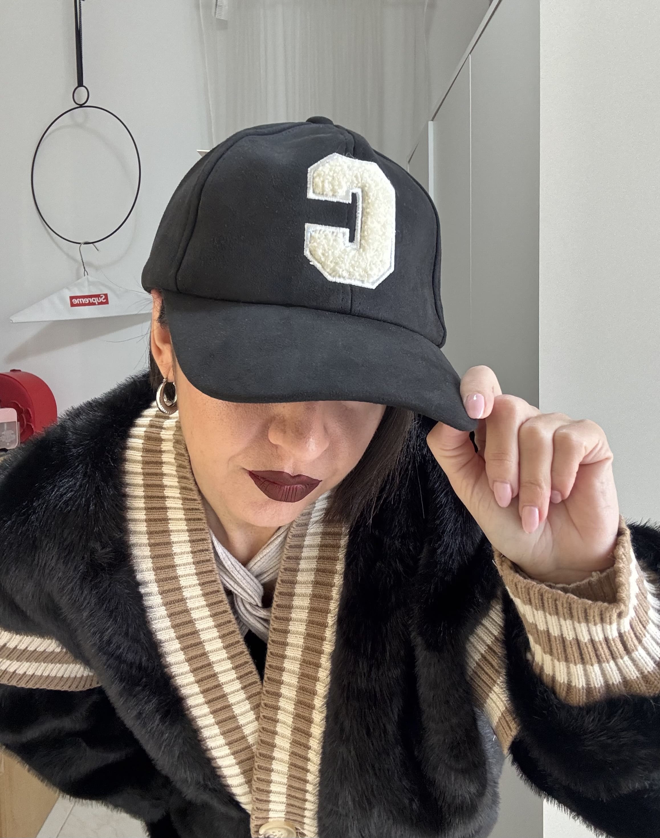 Giubbino Bomber in Eco Fur Oversize – Modello College, Taglia Unica (fino alla 50)