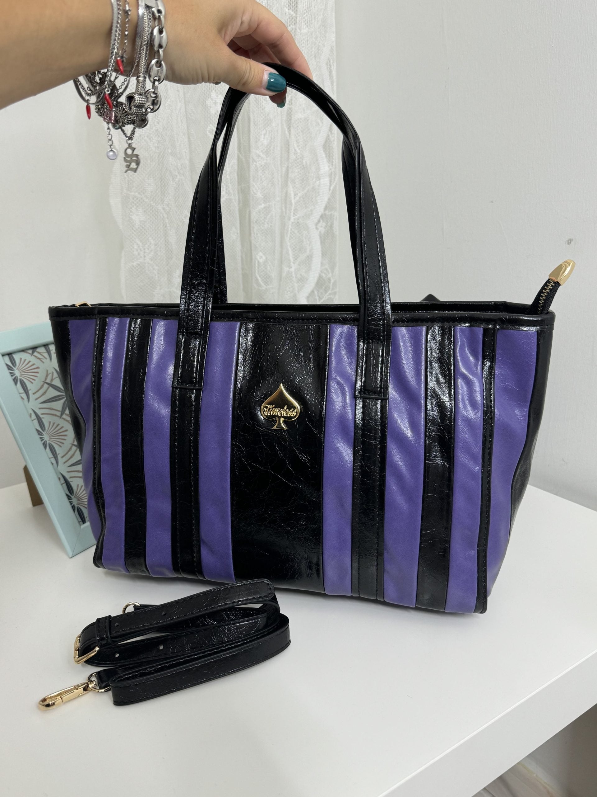 Borsa a righe con doppio manico