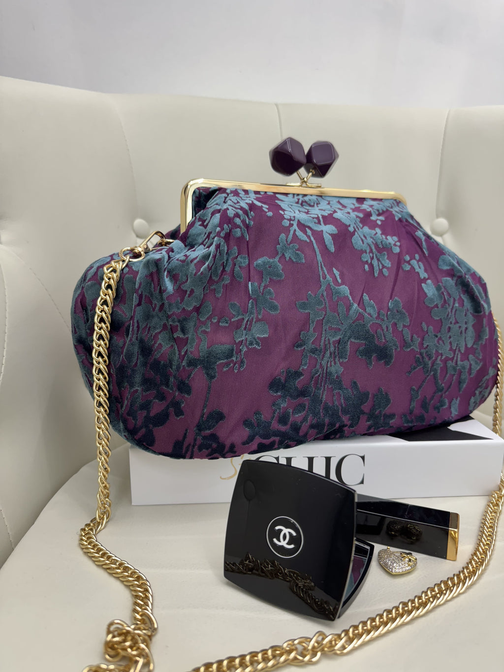 Clutch Maxi in Stoffa con Dettagli in Ciniglia – Fantasie Floreali, Maculate e Tropicali