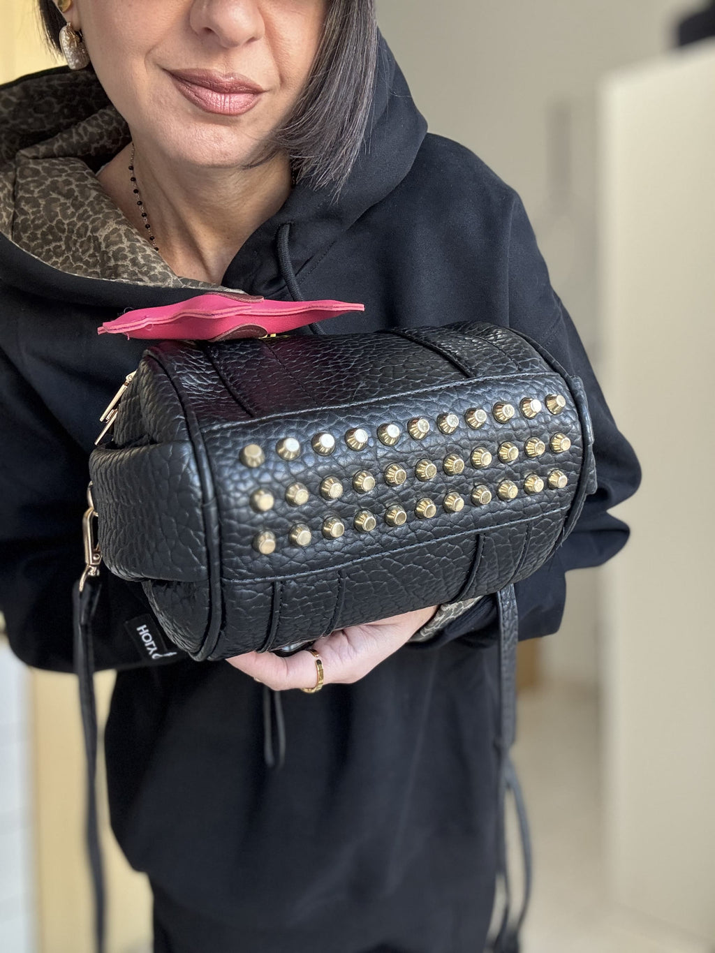 Borsa a Tracolla Media in Similpelle Martellata Top Quality – Eleganza e Funzionalità in un Unico Accessorio