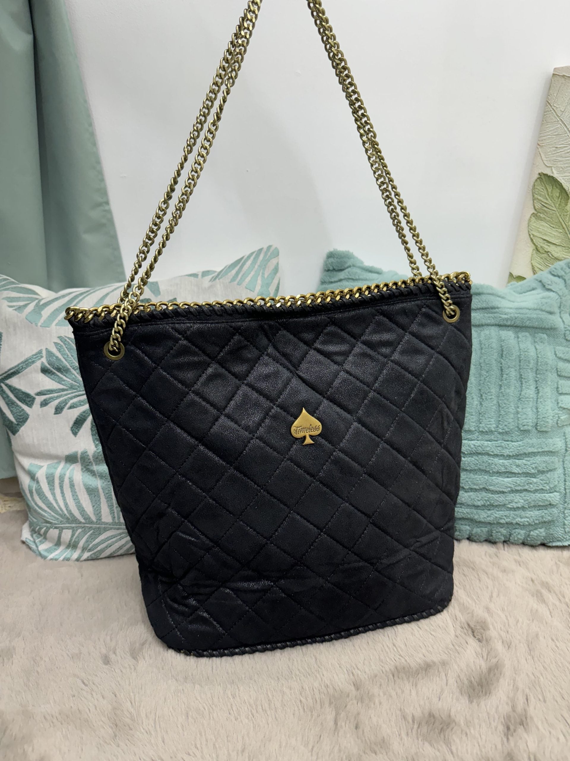 Borsa trapuntata shopper con tracolla a catena