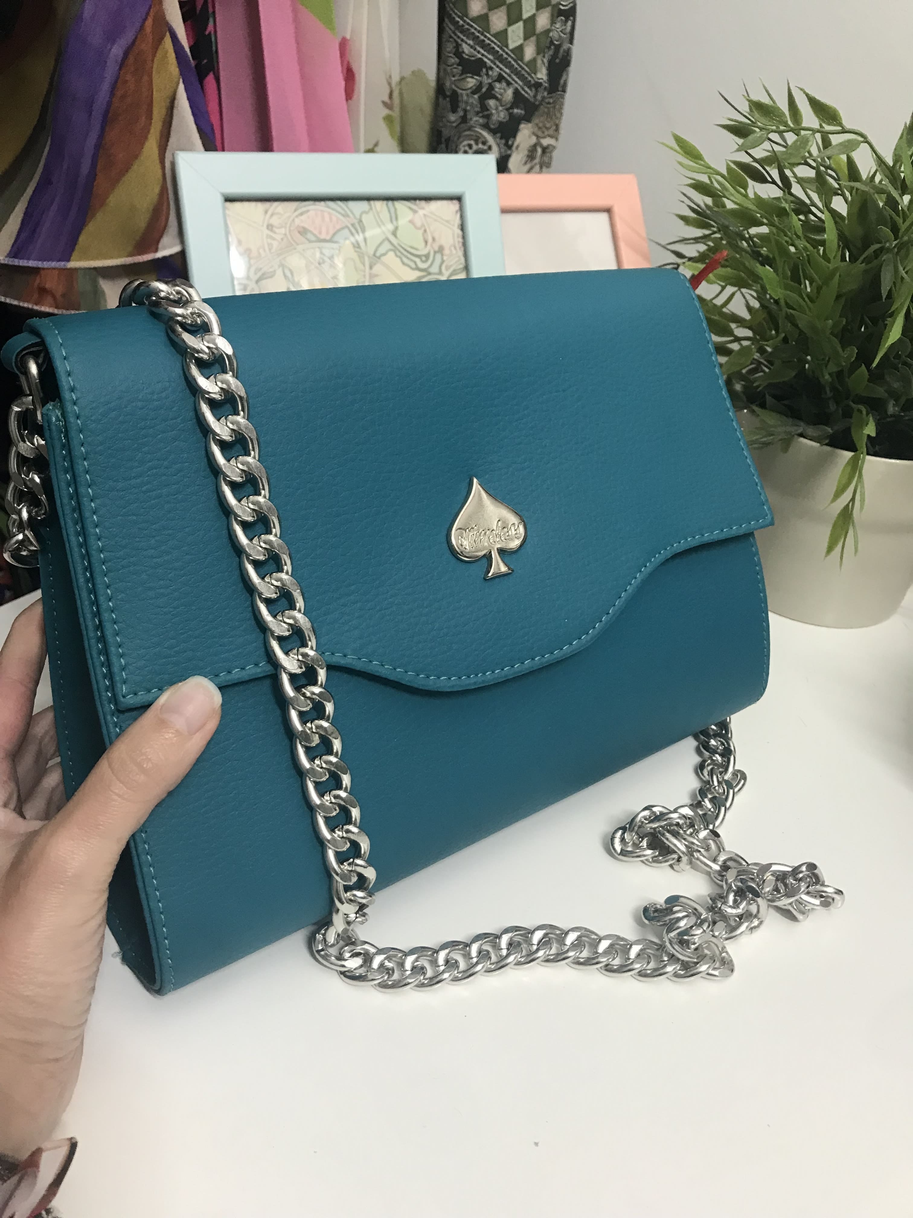 Borsa tracolla a catena