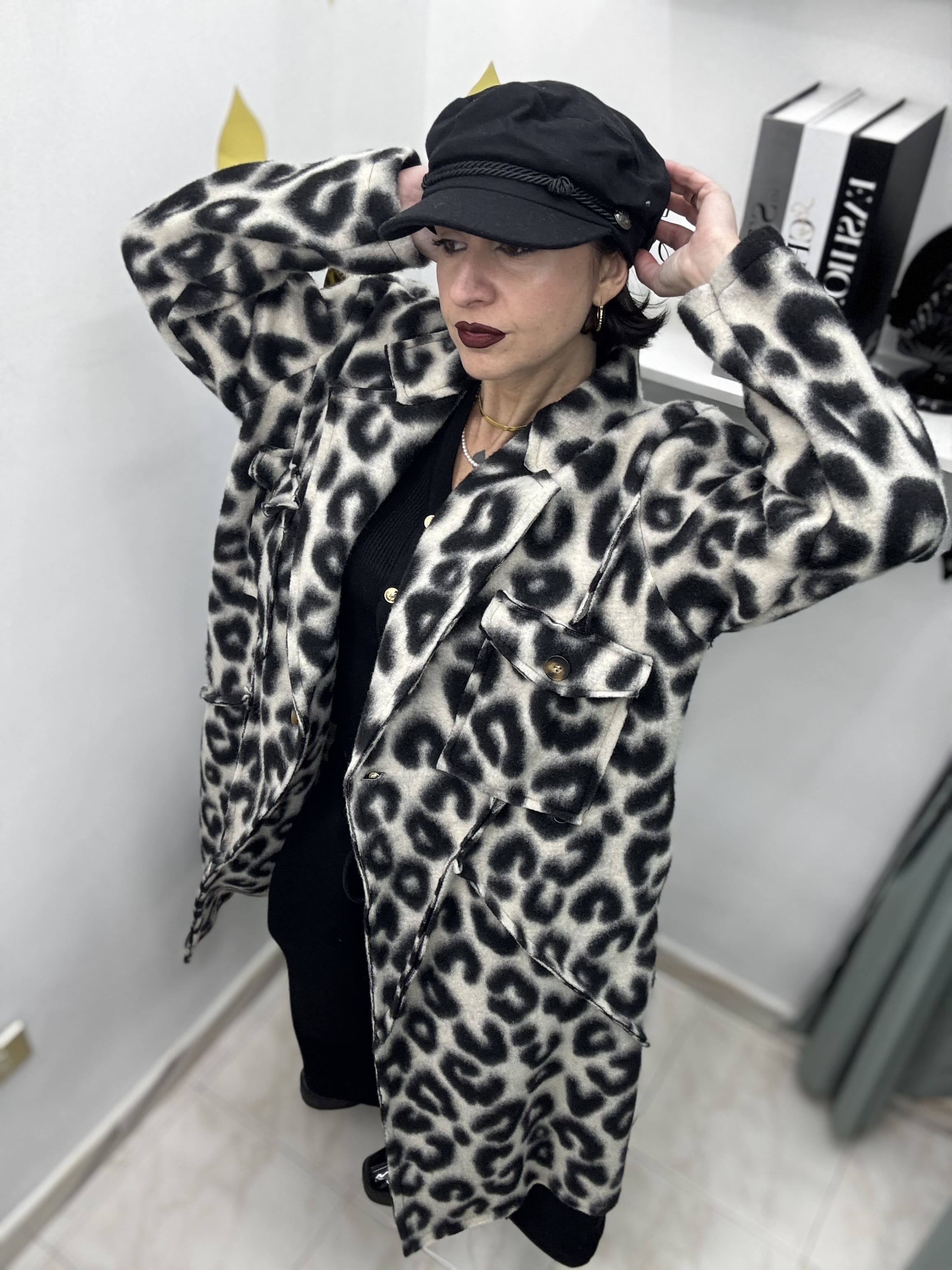 Cappotto Donna in Lana Cotta Oversize – Fantasia Animalier Maculata | Bianco/Nero & Beige/Marrone