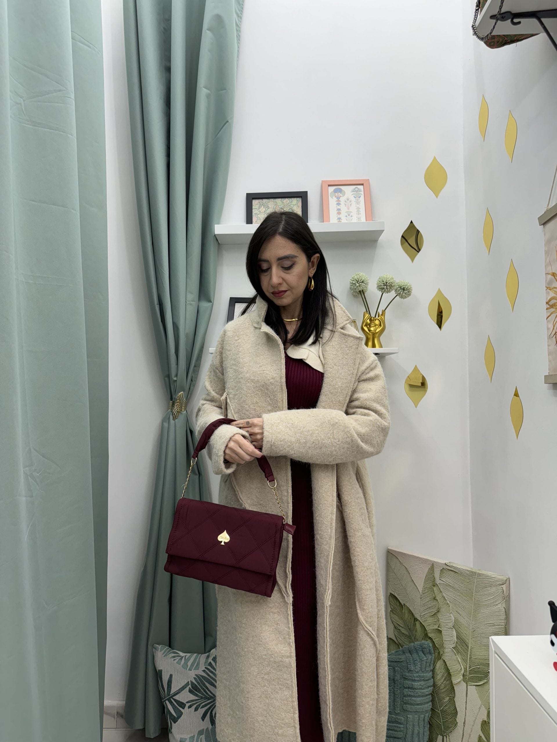 Cappotto in lana lungo con tasche